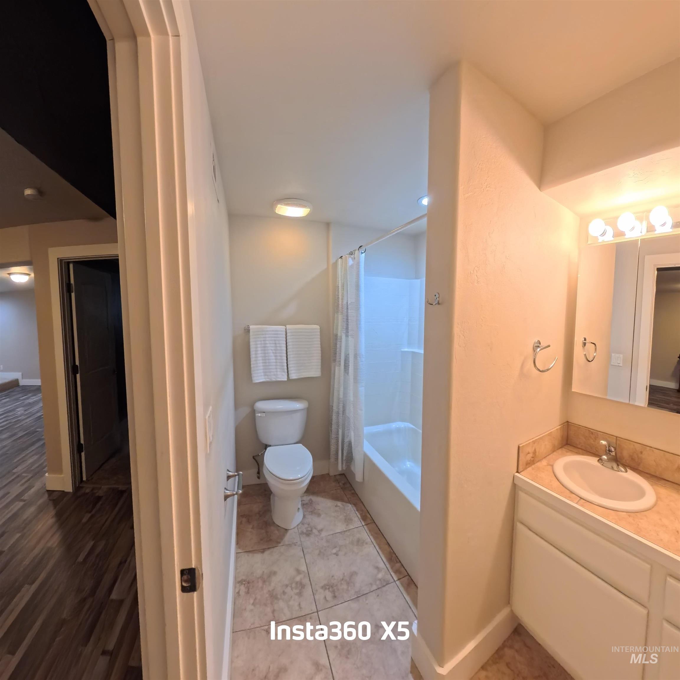 891 N Pointe Dr, Twin Falls, Idaho 83301, 5 Bedrooms, 3 Bathrooms, Residential For Sale, Price $575,000,MLS 98969345