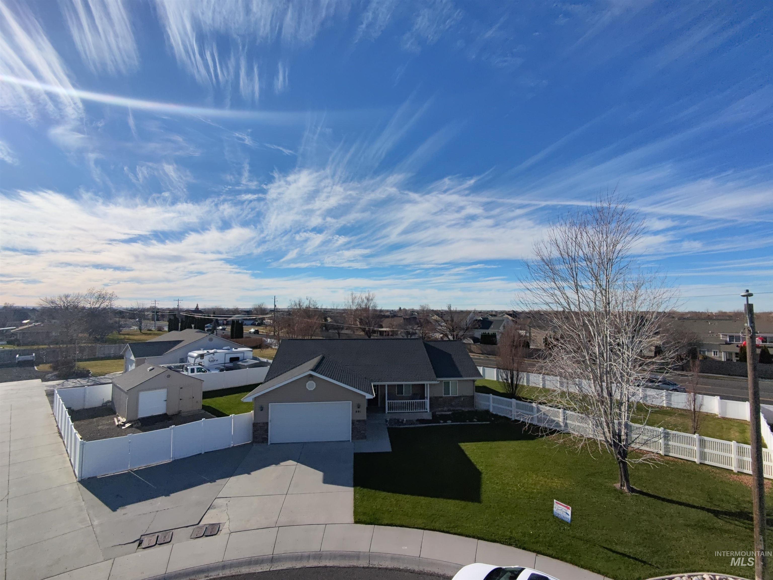 891 N Pointe Dr, Twin Falls, Idaho 83301, 5 Bedrooms, 3 Bathrooms, Residential For Sale, Price $575,000,MLS 98969345