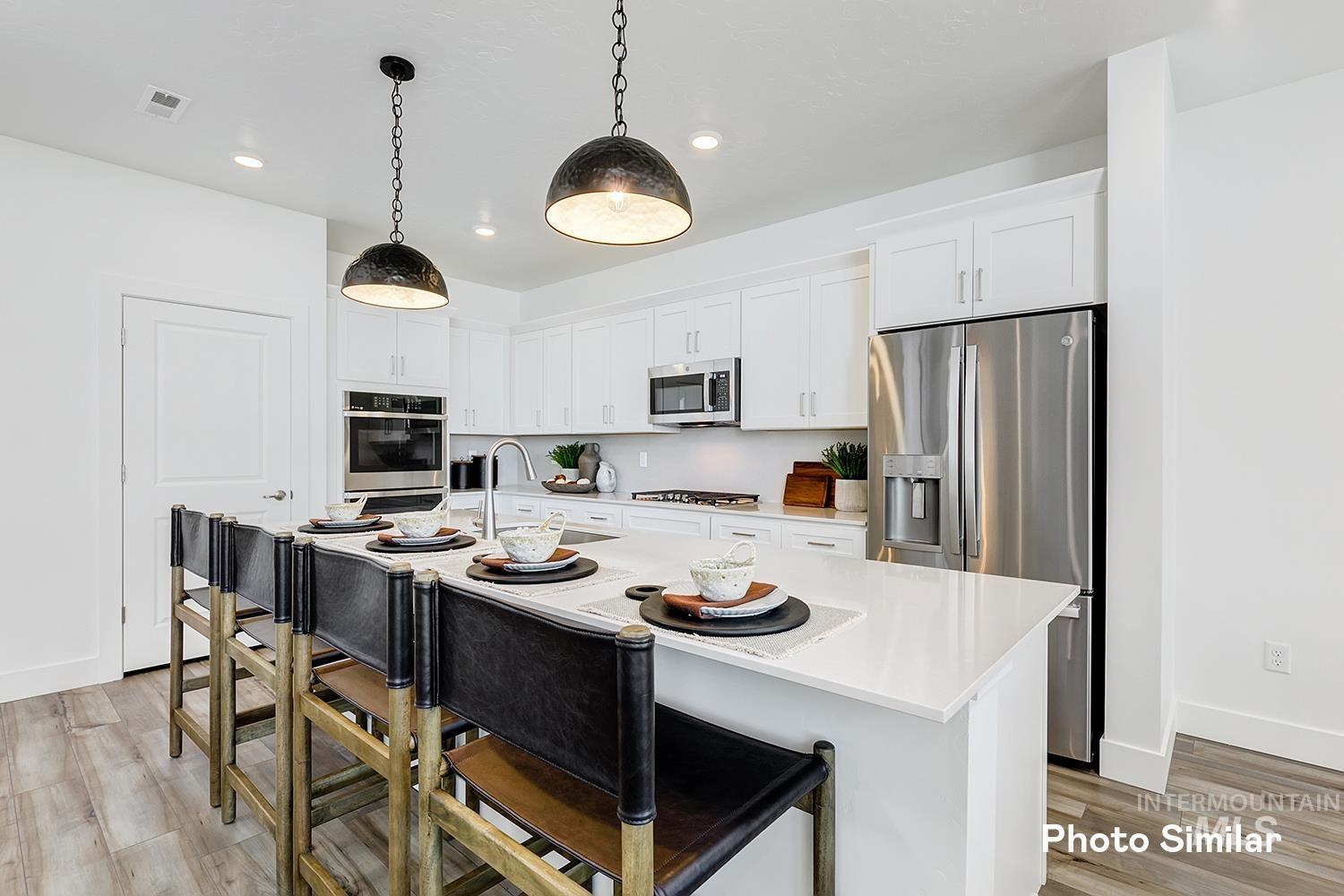 5084 N Bartok Ave, Meridian, Idaho 83646, 4 Bedrooms, 3 Bathrooms, Residential For Sale, Price $635,900,MLS 98969347