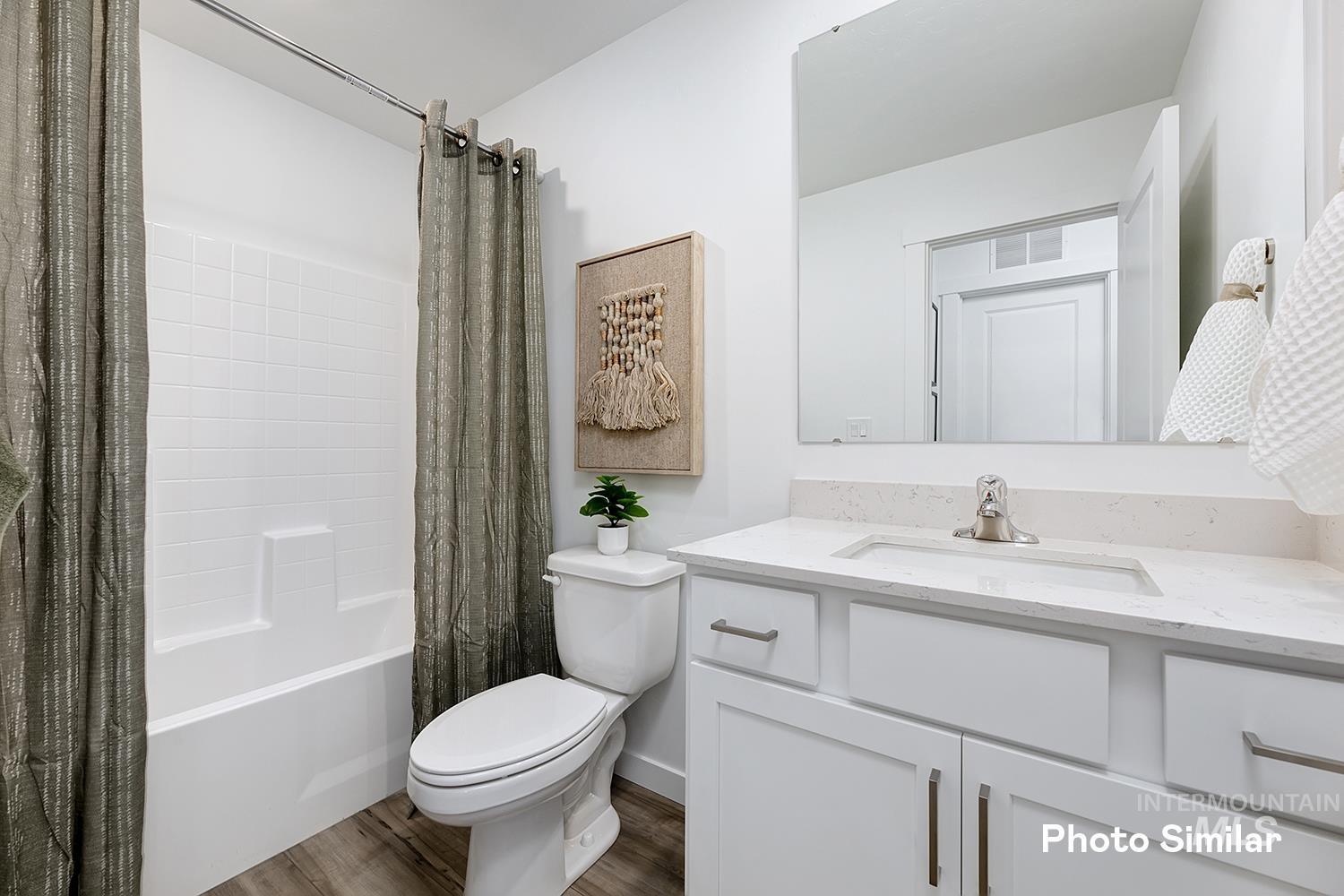 3061 N Kankakee Way, Kuna, Idaho 83634, 4 Bedrooms, 2.5 Bathrooms, Residential For Sale, Price $434,950,MLS 98969349