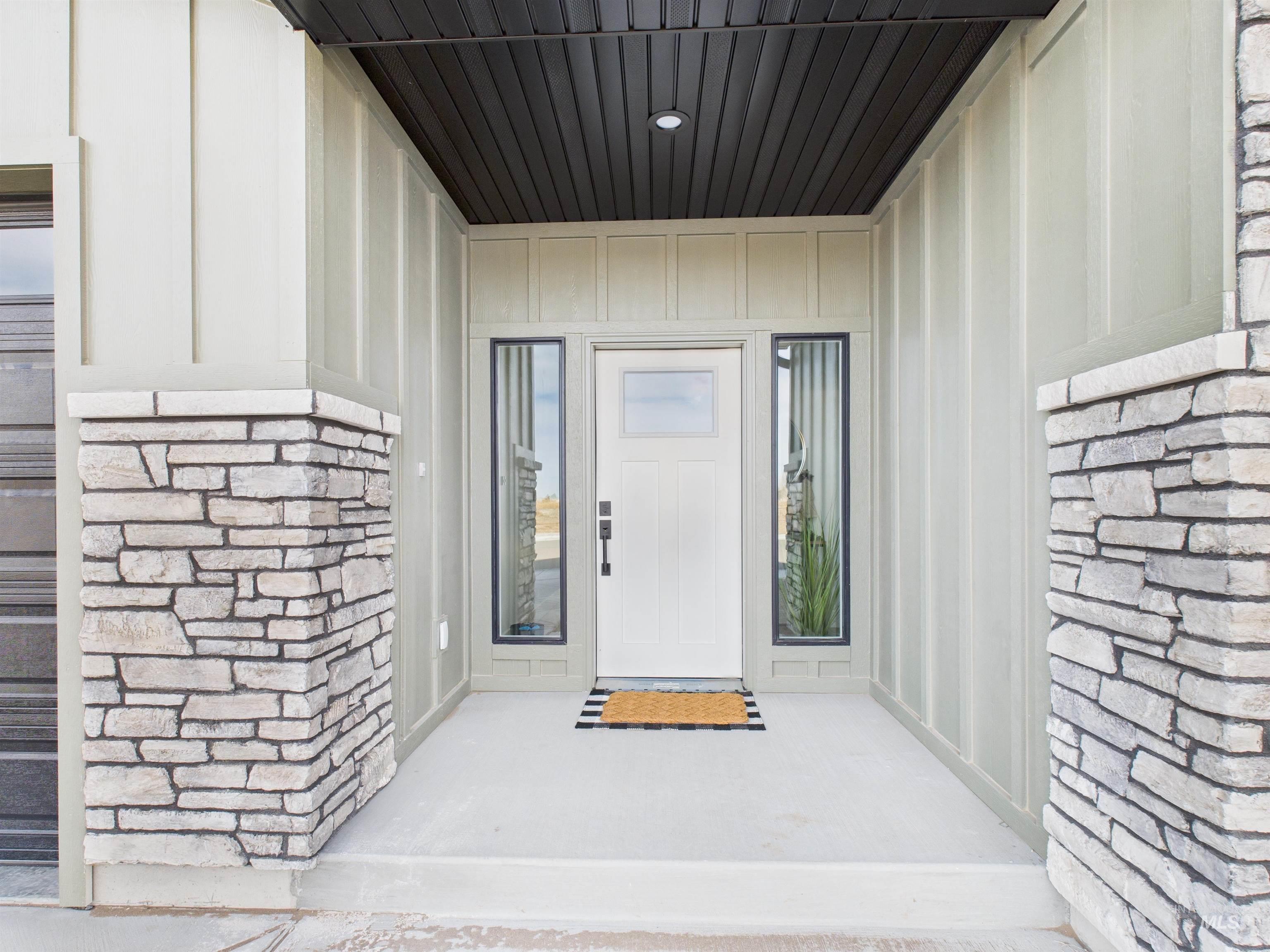 1211 Bronze, Rupert, Idaho 83336, 3 Bedrooms, 2 Bathrooms, Residential For Sale, Price $415,000,MLS 98969352