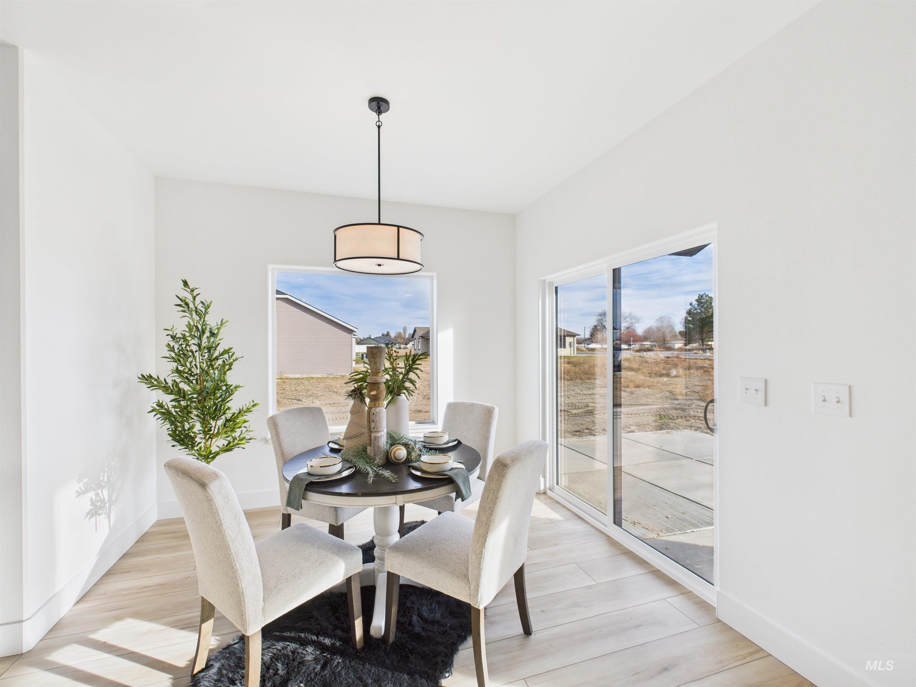 1211 Bronze, Rupert, Idaho 83336, 3 Bedrooms, 2 Bathrooms, Residential For Sale, Price $415,000,MLS 98969352