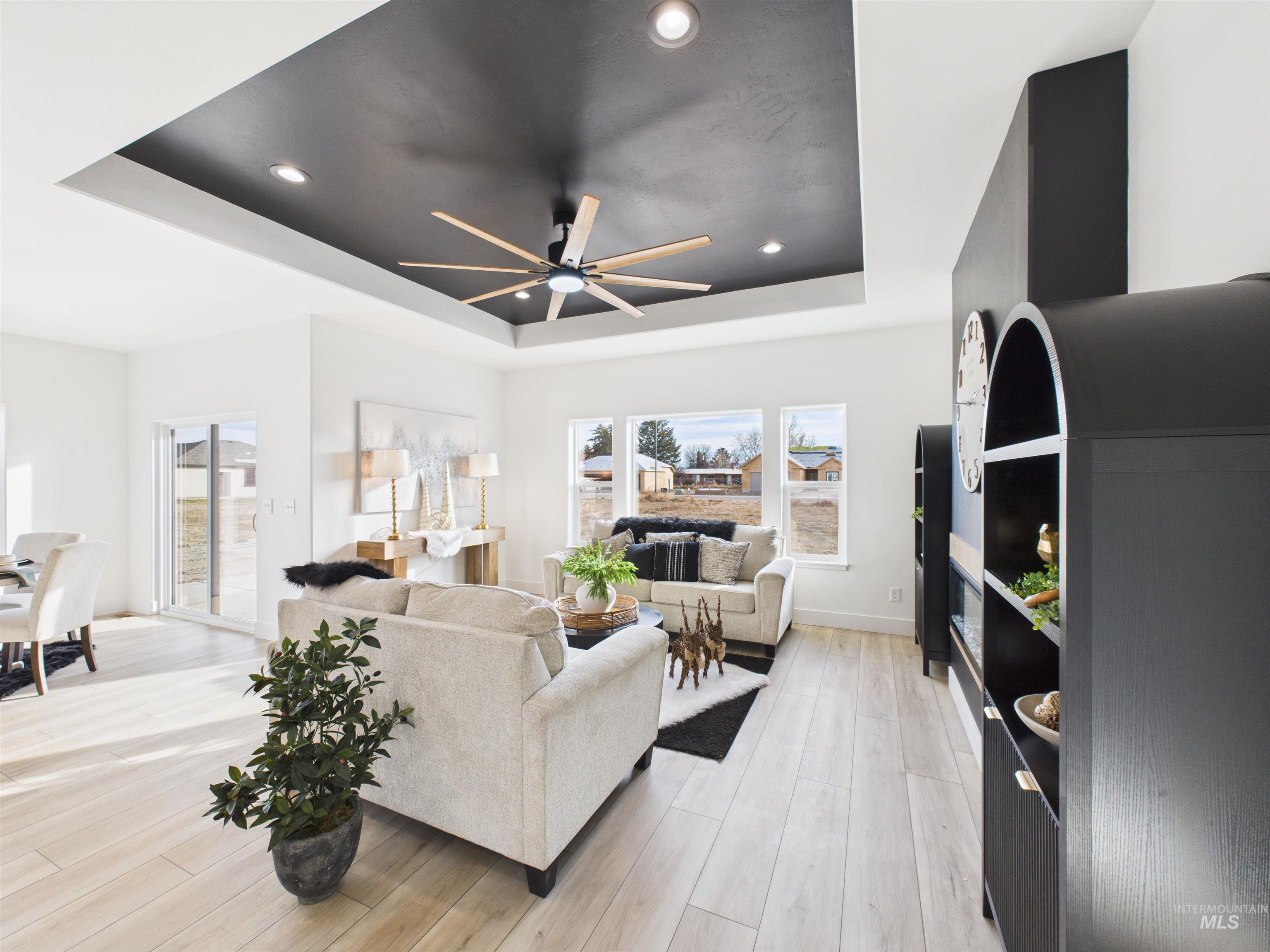 1211 Bronze, Rupert, Idaho 83336, 3 Bedrooms, 2 Bathrooms, Residential For Sale, Price $415,000,MLS 98969352