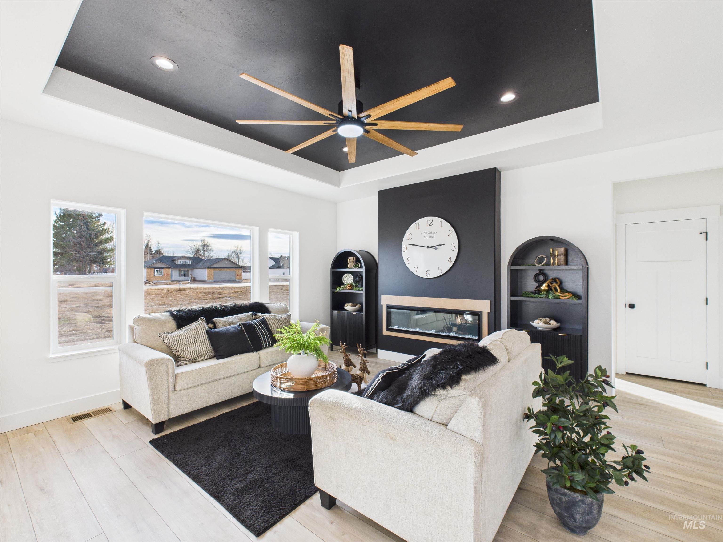 1211 Bronze, Rupert, Idaho 83336, 3 Bedrooms, 2 Bathrooms, Residential For Sale, Price $415,000,MLS 98969352