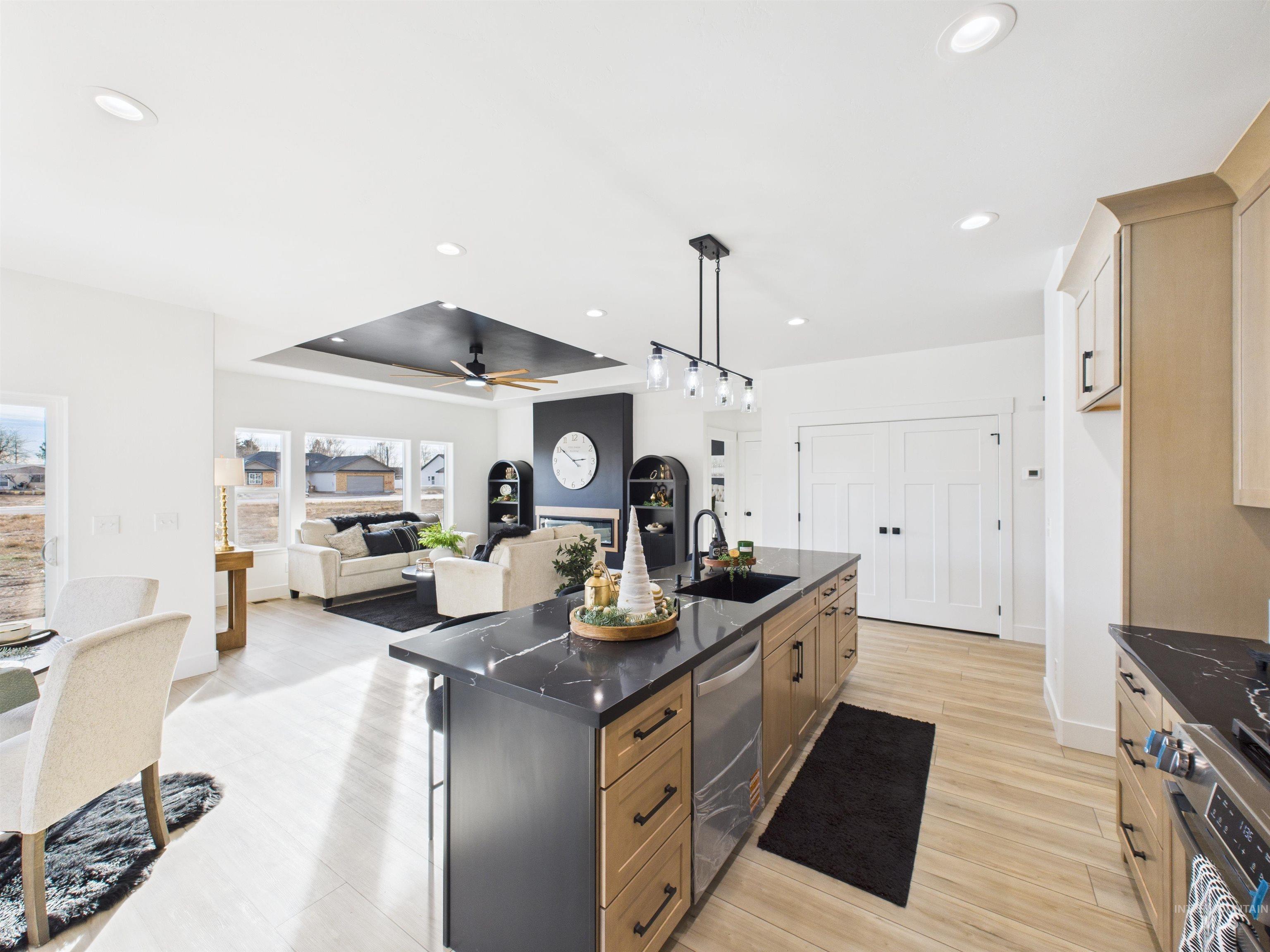 1211 Bronze, Rupert, Idaho 83336, 3 Bedrooms, 2 Bathrooms, Residential For Sale, Price $415,000,MLS 98969352