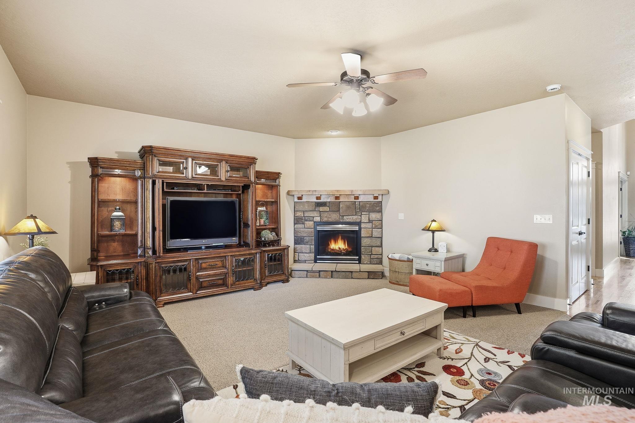 4694 N Abruzzo Ave, Meridian, Idaho 83646, 4 Bedrooms, 2.5 Bathrooms, Residential For Sale, Price $885,000,MLS 98969353