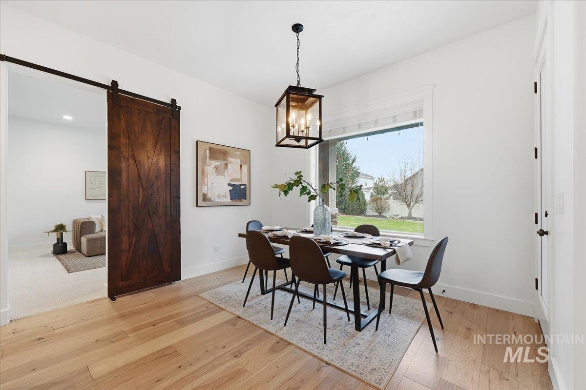 3811 E Darlington Dr, Meridian, Idaho 83642, 5 Bedrooms, 3 Bathrooms, Residential For Sale, Price $989,900,MLS 98969355