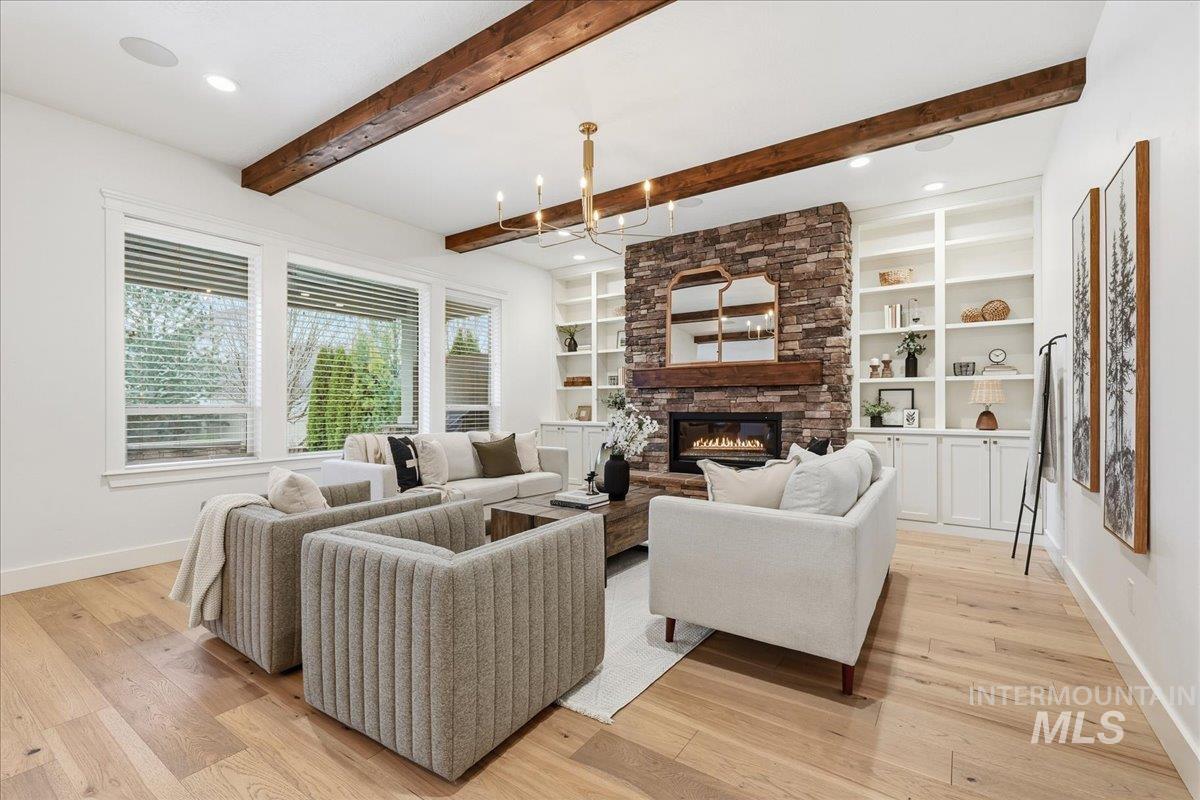 3811 E Darlington Dr, Meridian, Idaho 83642, 5 Bedrooms, 3 Bathrooms, Residential For Sale, Price $989,900,MLS 98969355