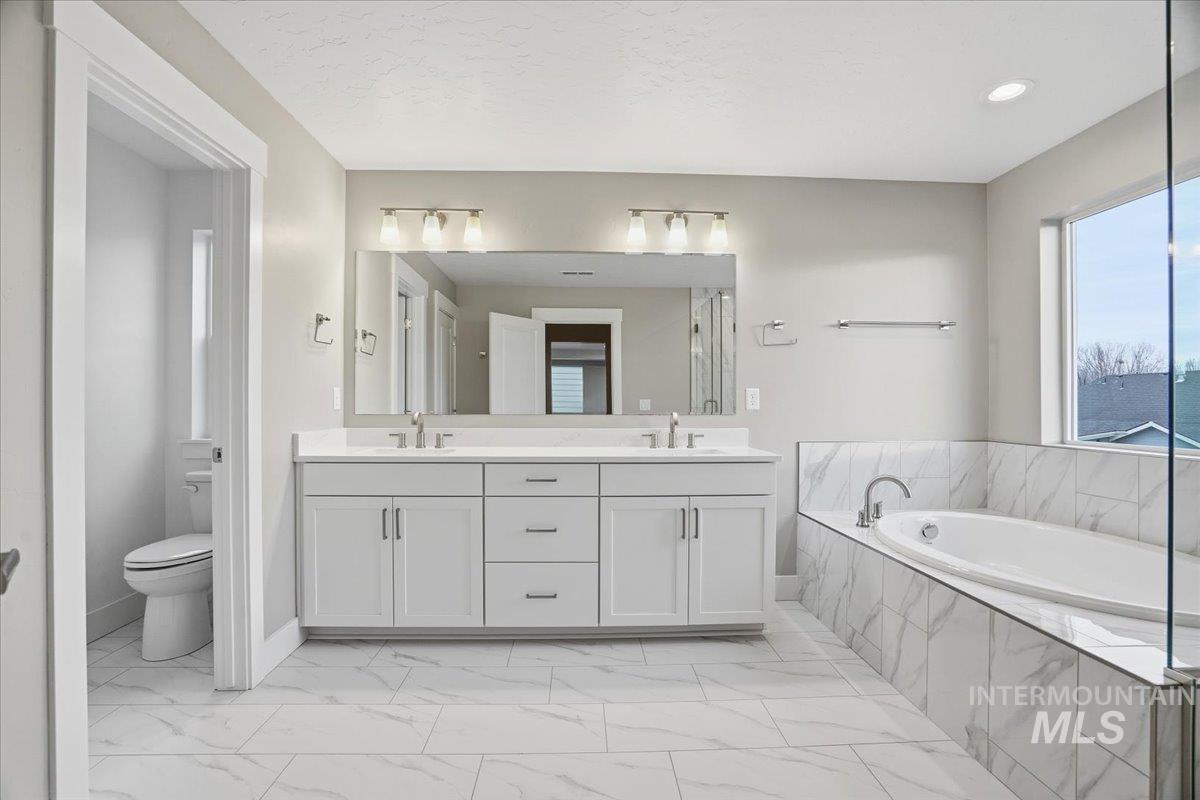 6153 N Senita Hills Ave, Meridian, Idaho 83646, 4 Bedrooms, 2.5 Bathrooms, Residential For Sale, Price $684,990,MLS 98969357