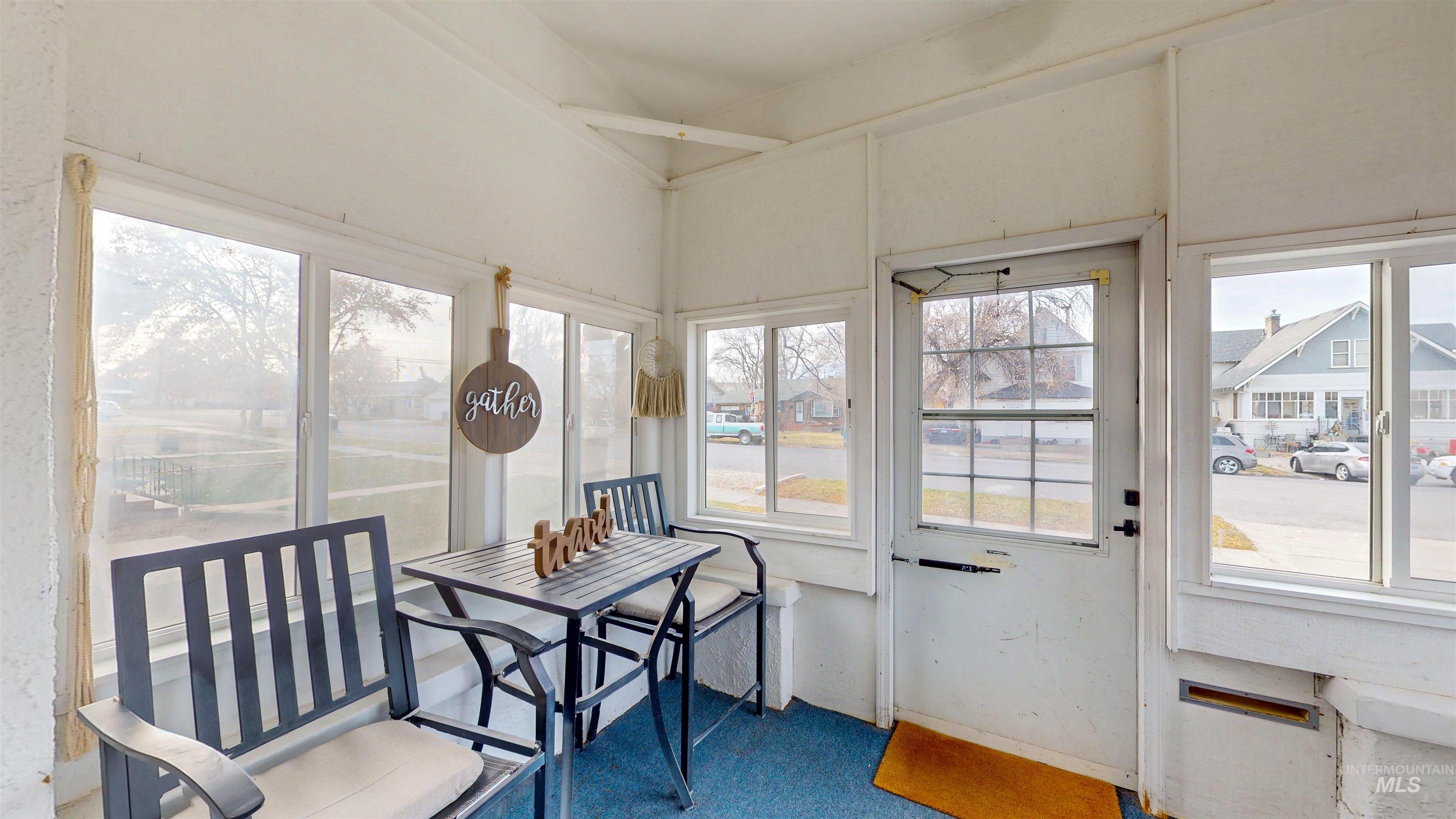 124 8th Avenue N, Buhl, Idaho 83316, 4 Bedrooms, 2.5 Bathrooms, Residential For Sale, Price $310,000,MLS 98969358