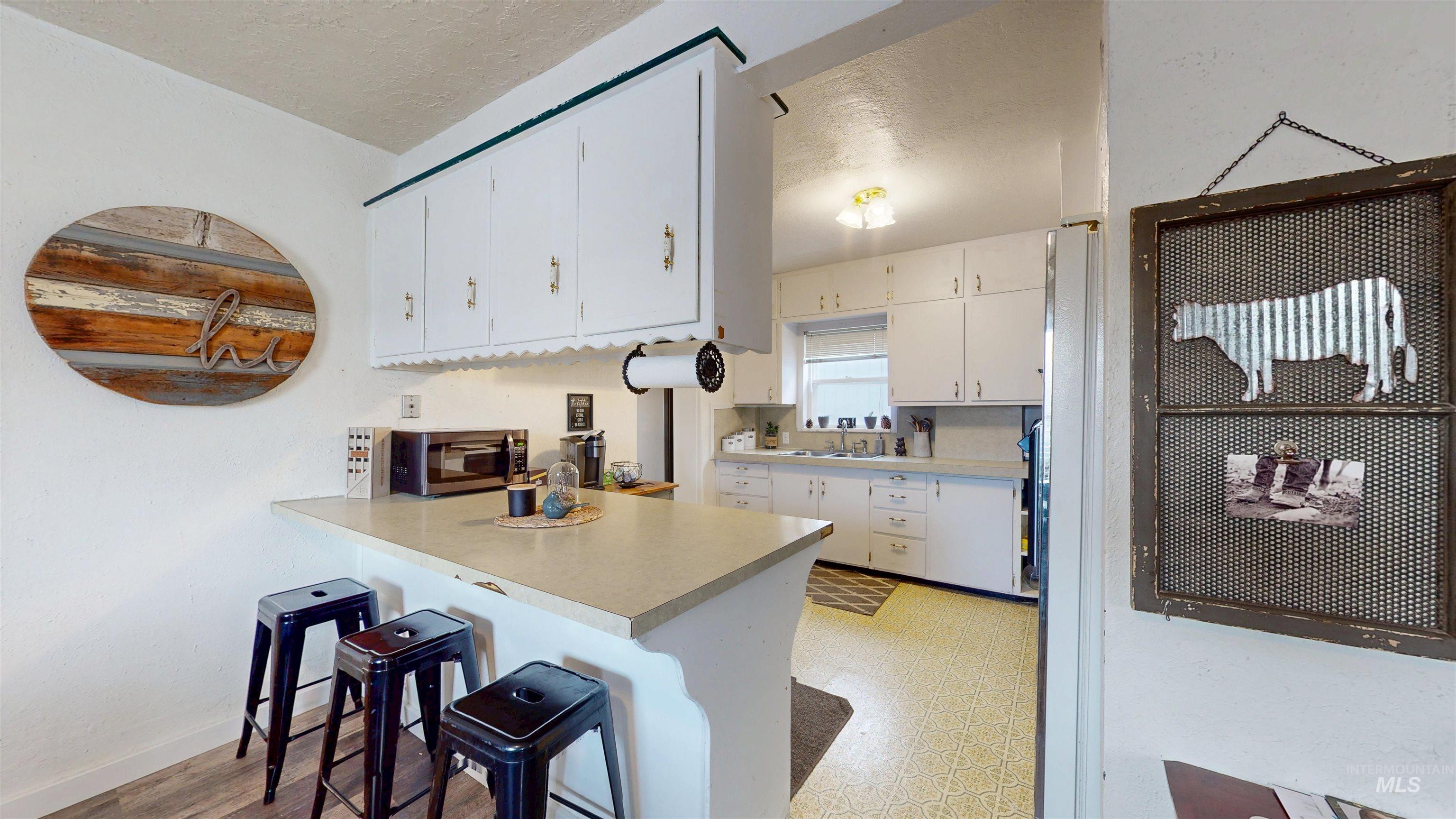 124 8th Avenue N, Buhl, Idaho 83316, 4 Bedrooms, 2.5 Bathrooms, Residential For Sale, Price $310,000,MLS 98969358