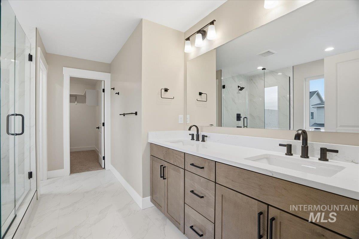 6117 N Torva Ave, Meridian, Idaho 83646, 4 Bedrooms, 2.5 Bathrooms, Residential For Sale, Price $674,990,MLS 98969359