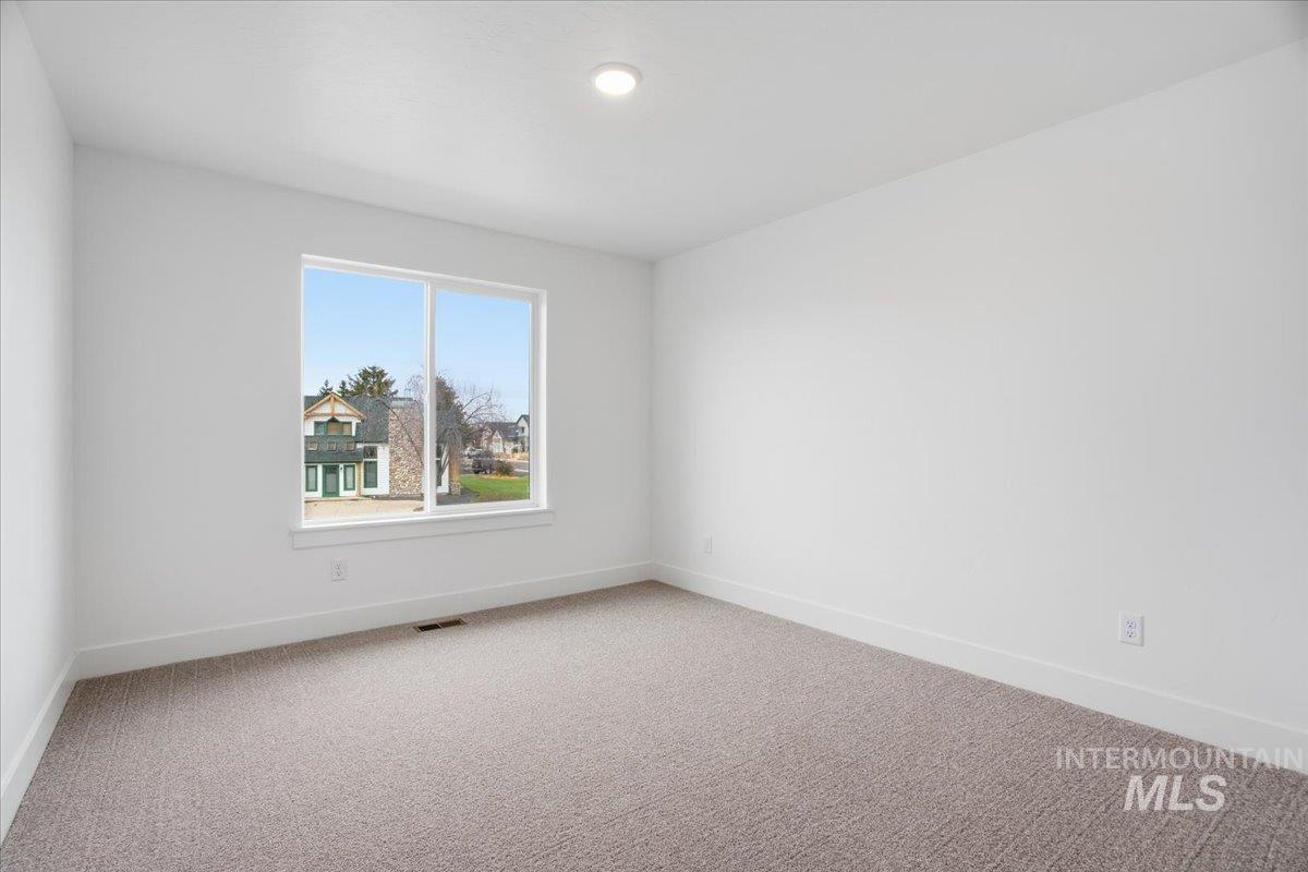 6117 N Torva Ave, Meridian, Idaho 83646, 4 Bedrooms, 2.5 Bathrooms, Residential For Sale, Price $674,990,MLS 98969359