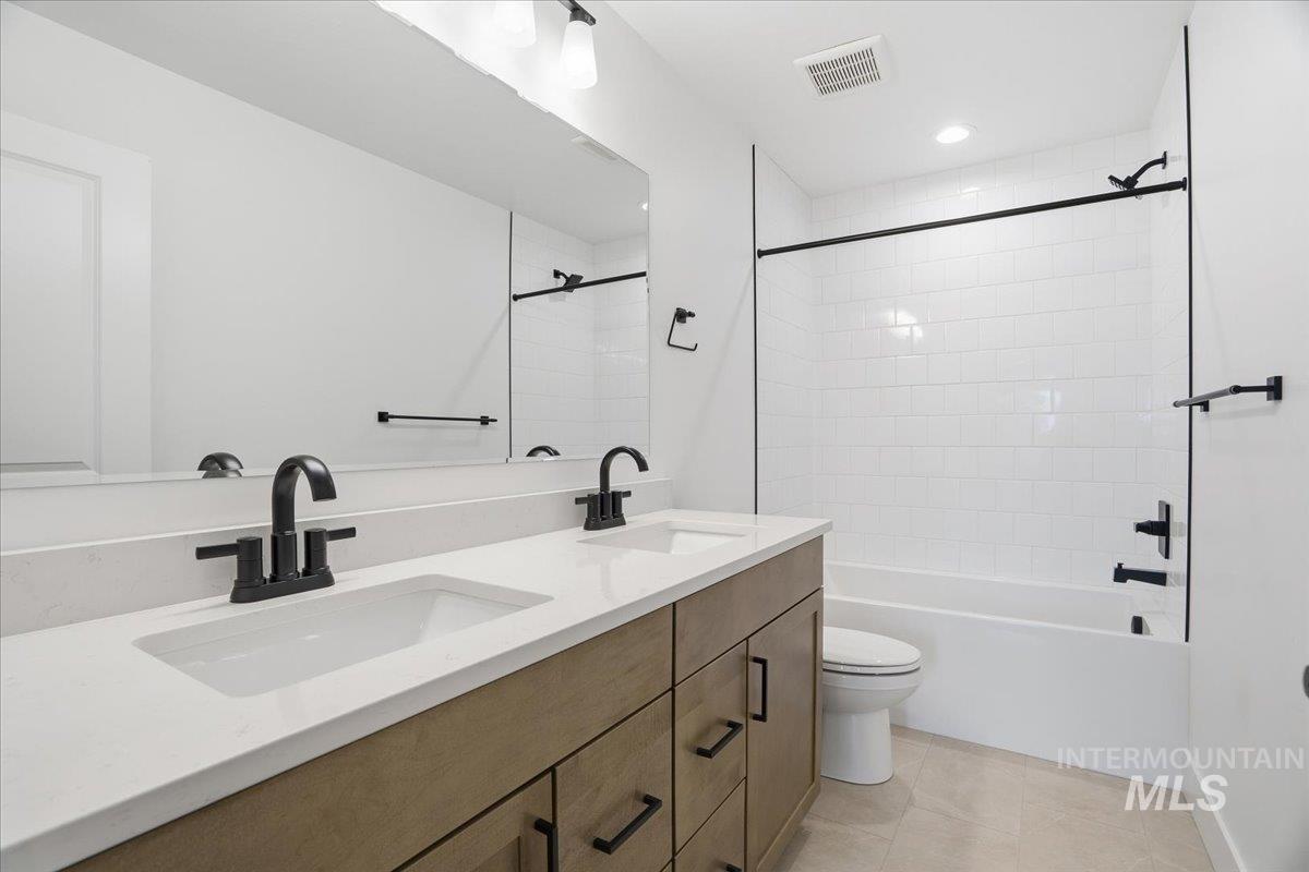 6117 N Torva Ave, Meridian, Idaho 83646, 4 Bedrooms, 2.5 Bathrooms, Residential For Sale, Price $674,990,MLS 98969359