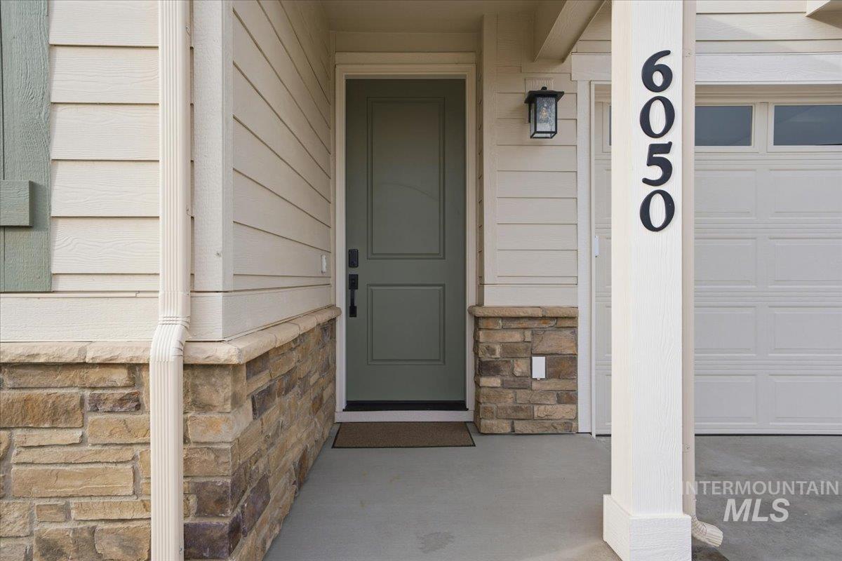 6050 N Torva Ave, Meridian, Idaho 83646, 4 Bedrooms, 2.5 Bathrooms, Residential For Sale, Price $689,990,MLS 98969362