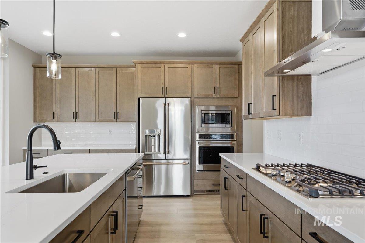 6050 N Torva Ave, Meridian, Idaho 83646, 4 Bedrooms, 2.5 Bathrooms, Residential For Sale, Price $689,990,MLS 98969362