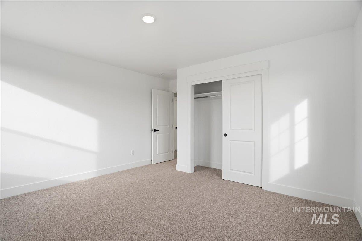 6050 N Torva Ave, Meridian, Idaho 83646, 4 Bedrooms, 2.5 Bathrooms, Residential For Sale, Price $689,990,MLS 98969362