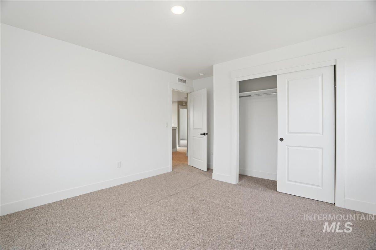 6050 N Torva Ave, Meridian, Idaho 83646, 4 Bedrooms, 2.5 Bathrooms, Residential For Sale, Price $689,990,MLS 98969362