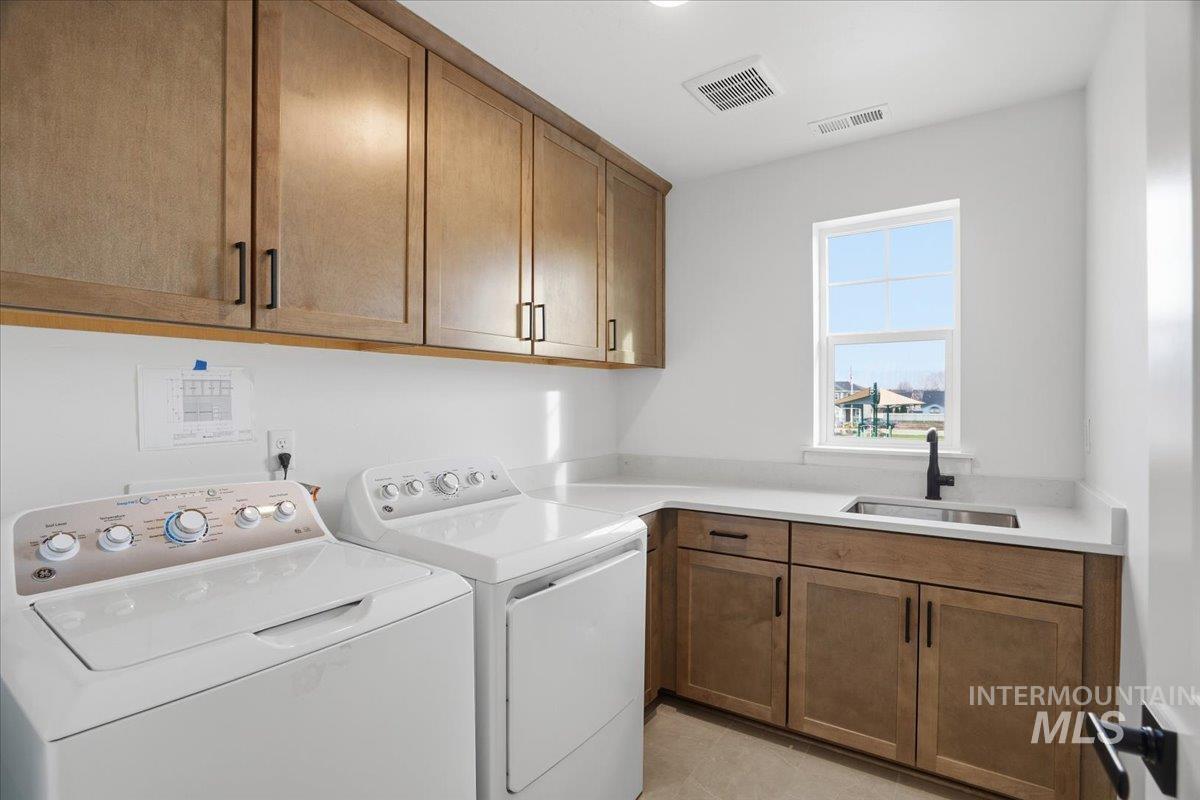 6050 N Torva Ave, Meridian, Idaho 83646, 4 Bedrooms, 2.5 Bathrooms, Residential For Sale, Price $689,990,MLS 98969362