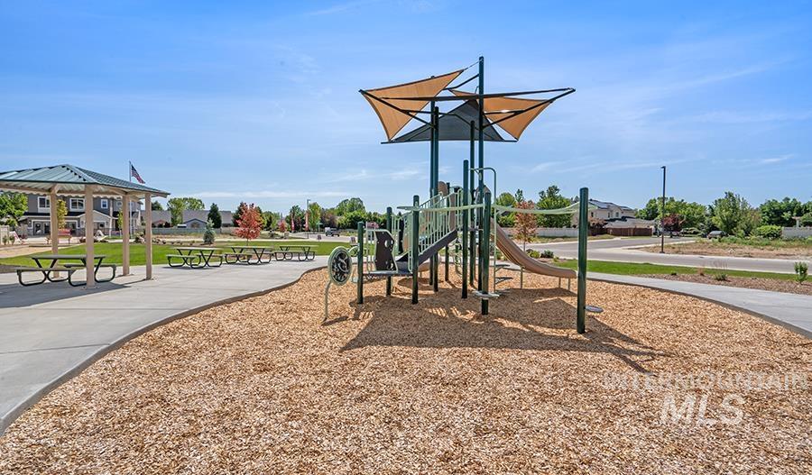 6050 N Torva Ave, Meridian, Idaho 83646, 4 Bedrooms, 2.5 Bathrooms, Residential For Sale, Price $689,990,MLS 98969362