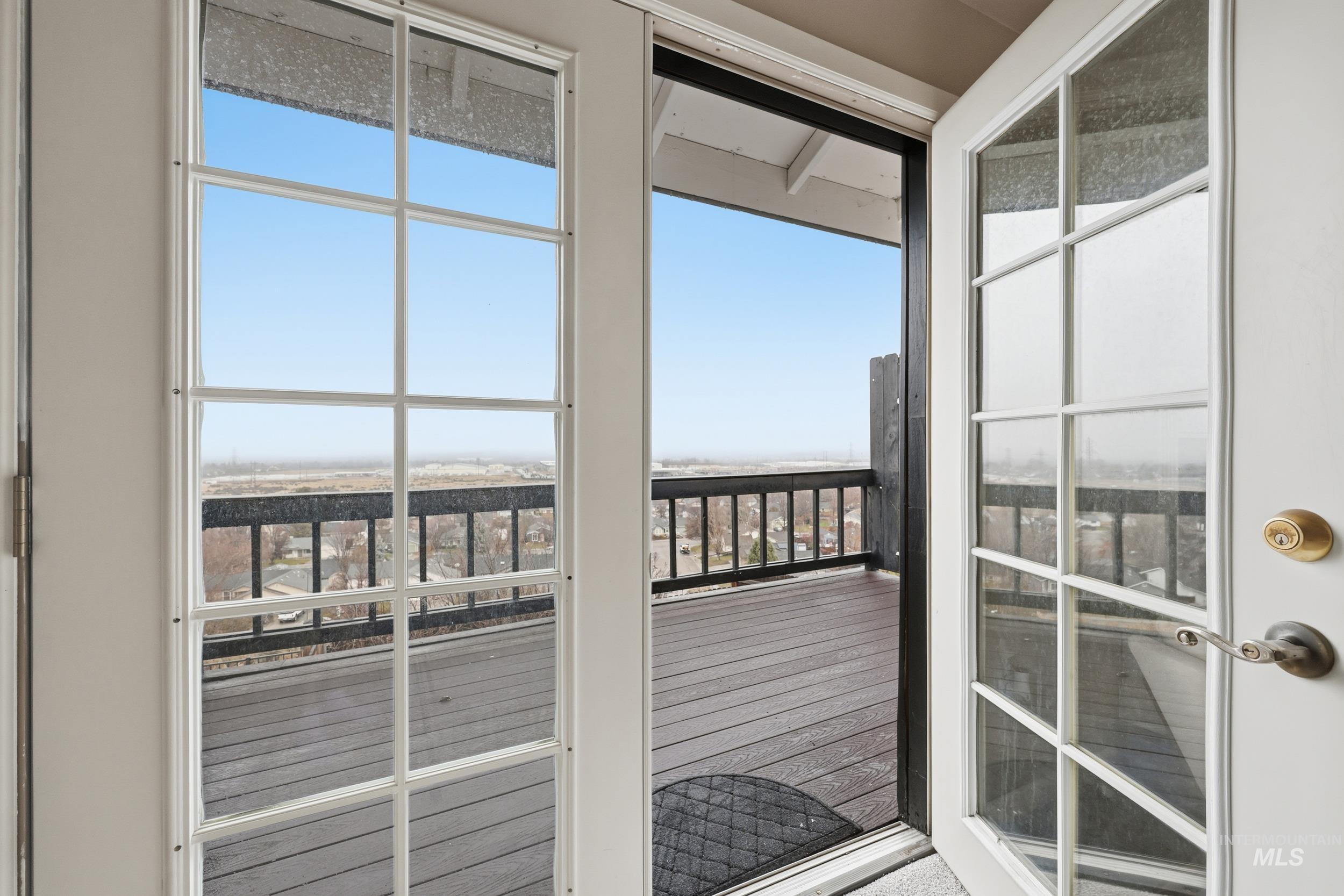 2750 E. Eastgate, Boise, Idaho 83706, 2 Bedrooms, 1.5 Bathrooms, Residential For Sale, Price $370,000,MLS 98969363