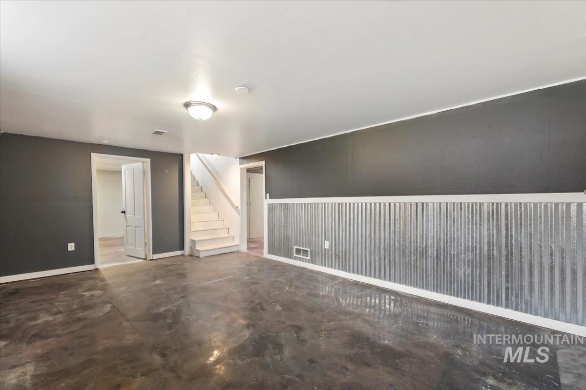 2090 N Washington Ave, Emmett, Idaho 83617, 2 Bedrooms, 1 Bathroom, Residential For Sale, Price $368,000,MLS 98969364