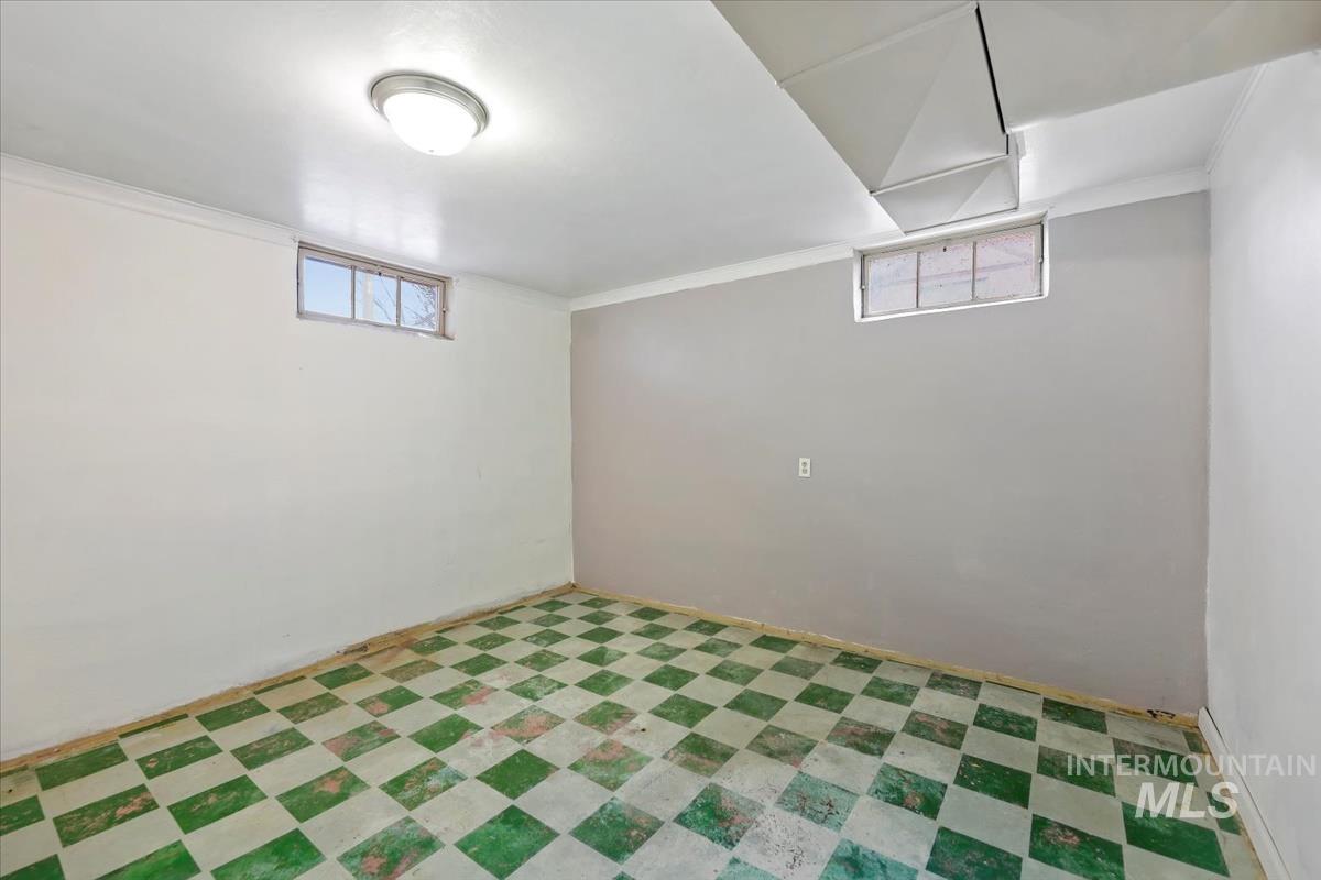 2090 N Washington Ave, Emmett, Idaho 83617, 2 Bedrooms, 1 Bathroom, Residential For Sale, Price $368,000,MLS 98969364