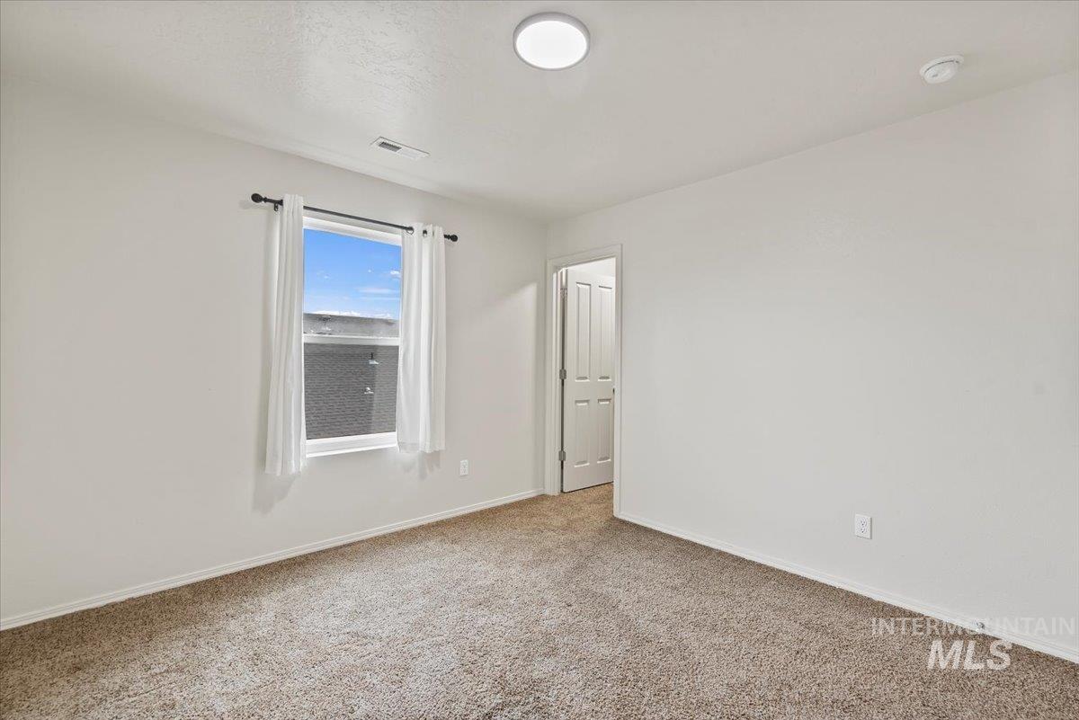 1028 N Star Bright Ln, Star, Idaho 83669, 4 Bedrooms, 2.5 Bathrooms, Residential For Sale, Price $579,900,MLS 98969367