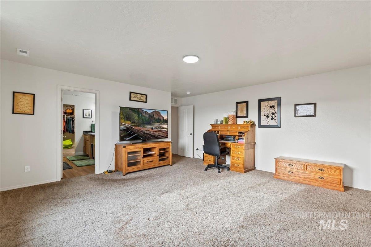 1028 N Star Bright Ln, Star, Idaho 83669, 4 Bedrooms, 2.5 Bathrooms, Residential For Sale, Price $579,900,MLS 98969367