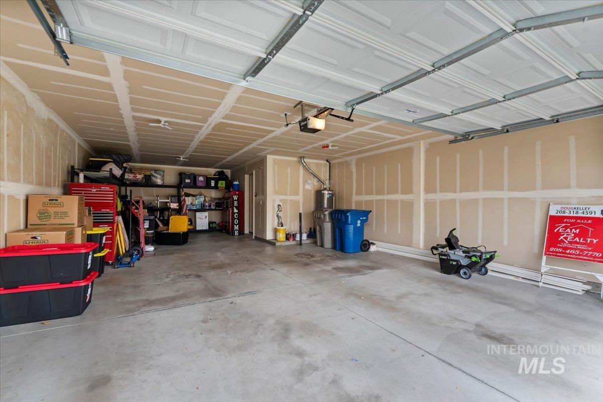 1028 N Star Bright Ln, Star, Idaho 83669, 4 Bedrooms, 2.5 Bathrooms, Residential For Sale, Price $579,900,MLS 98969367