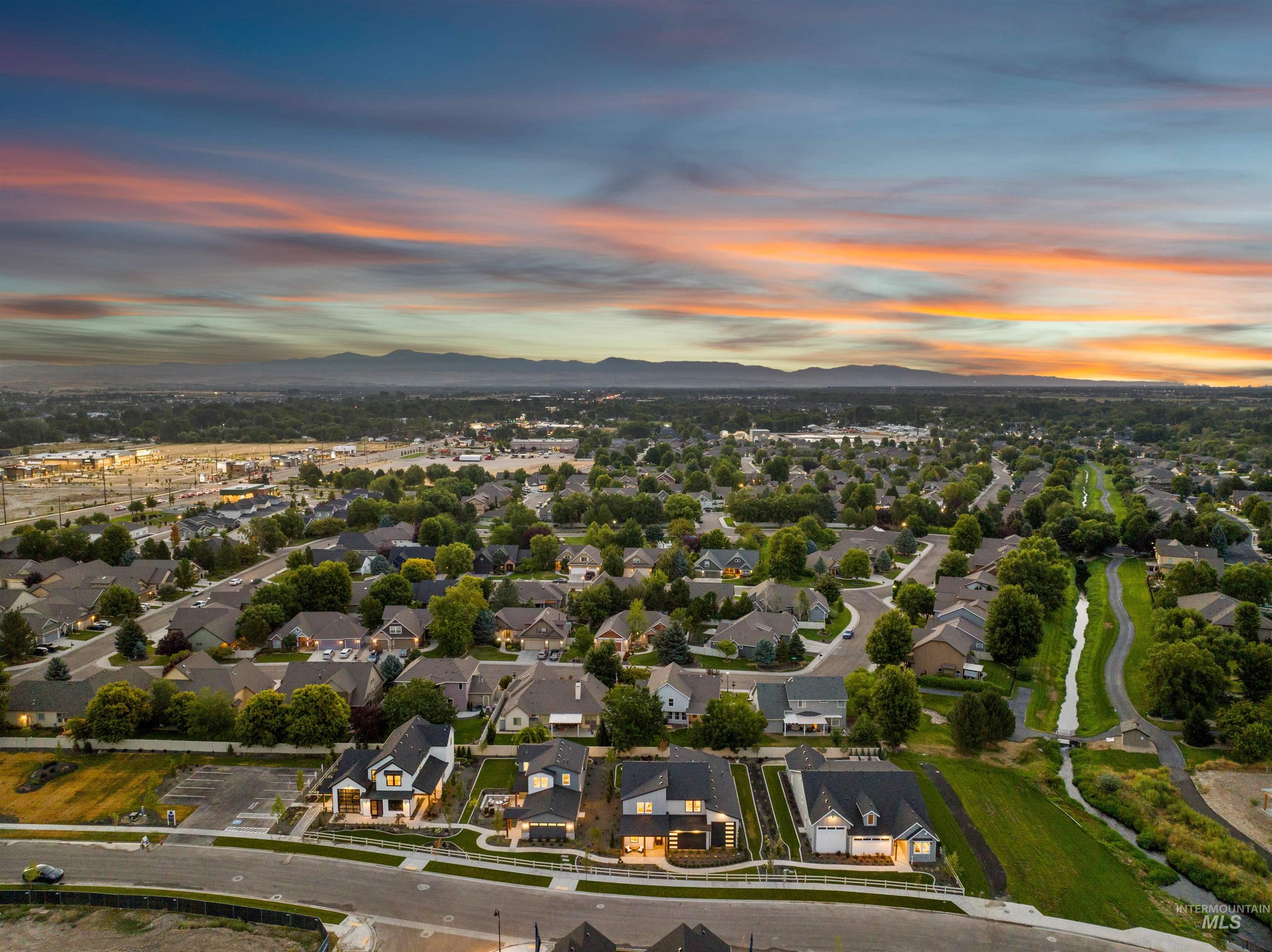 221 S Turner Ave., Star, Idaho 83669, 3 Bedrooms, 2.5 Bathrooms, Residential For Sale, Price $525,990,MLS 98969370