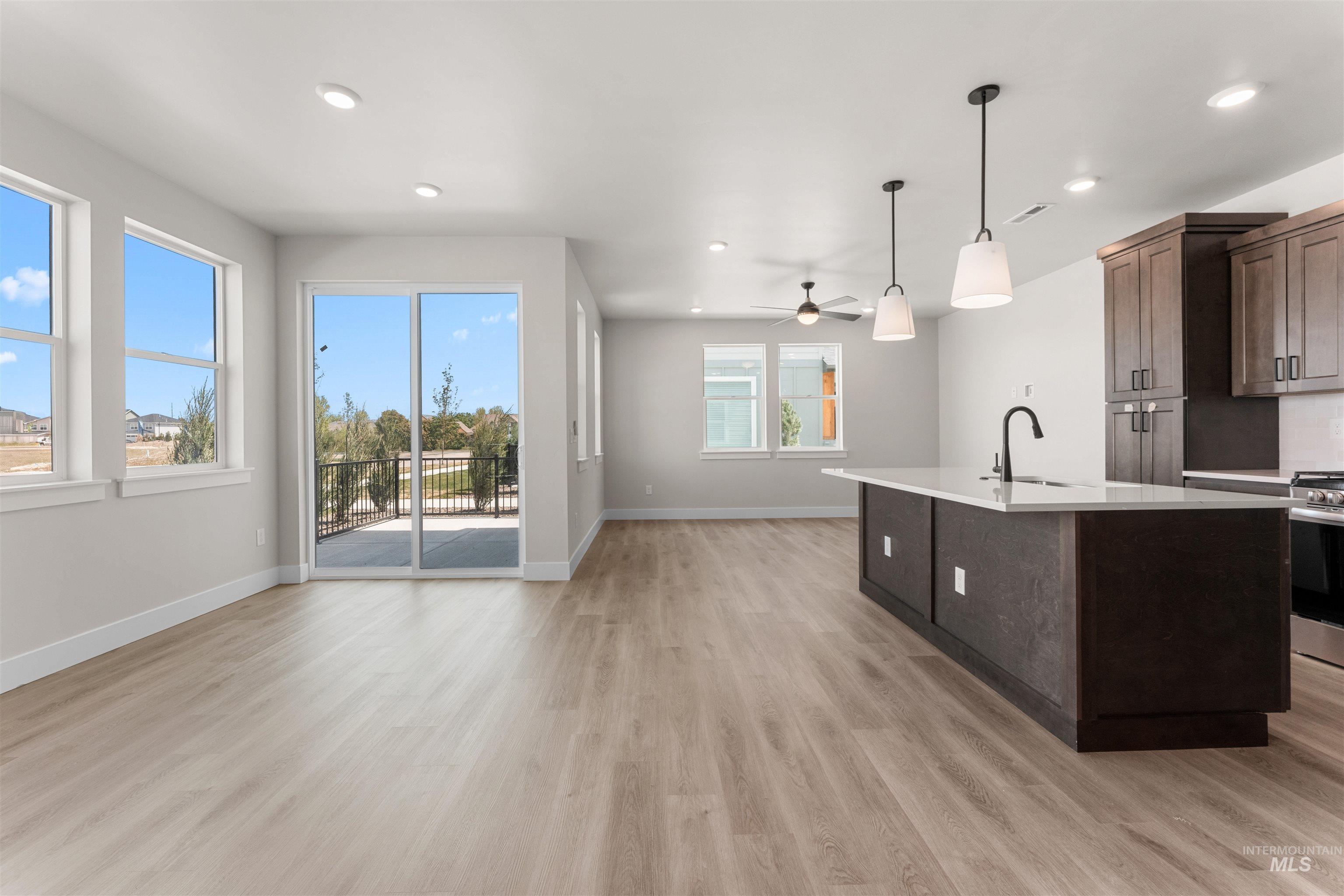 152 S Koyukuk Ln, Star, Idaho 83669, 4 Bedrooms, 3 Bathrooms, Residential For Sale, Price $429,990,MLS 98969371