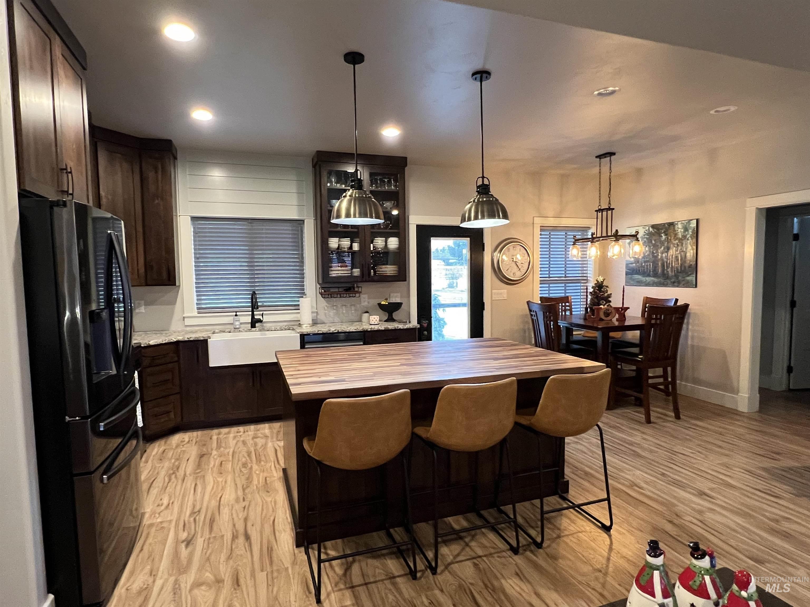 2624 S 950 E., Hagerman, Idaho 83332, 3 Bedrooms, 2 Bathrooms, Residential For Sale, Price $639,500,MLS 98969372