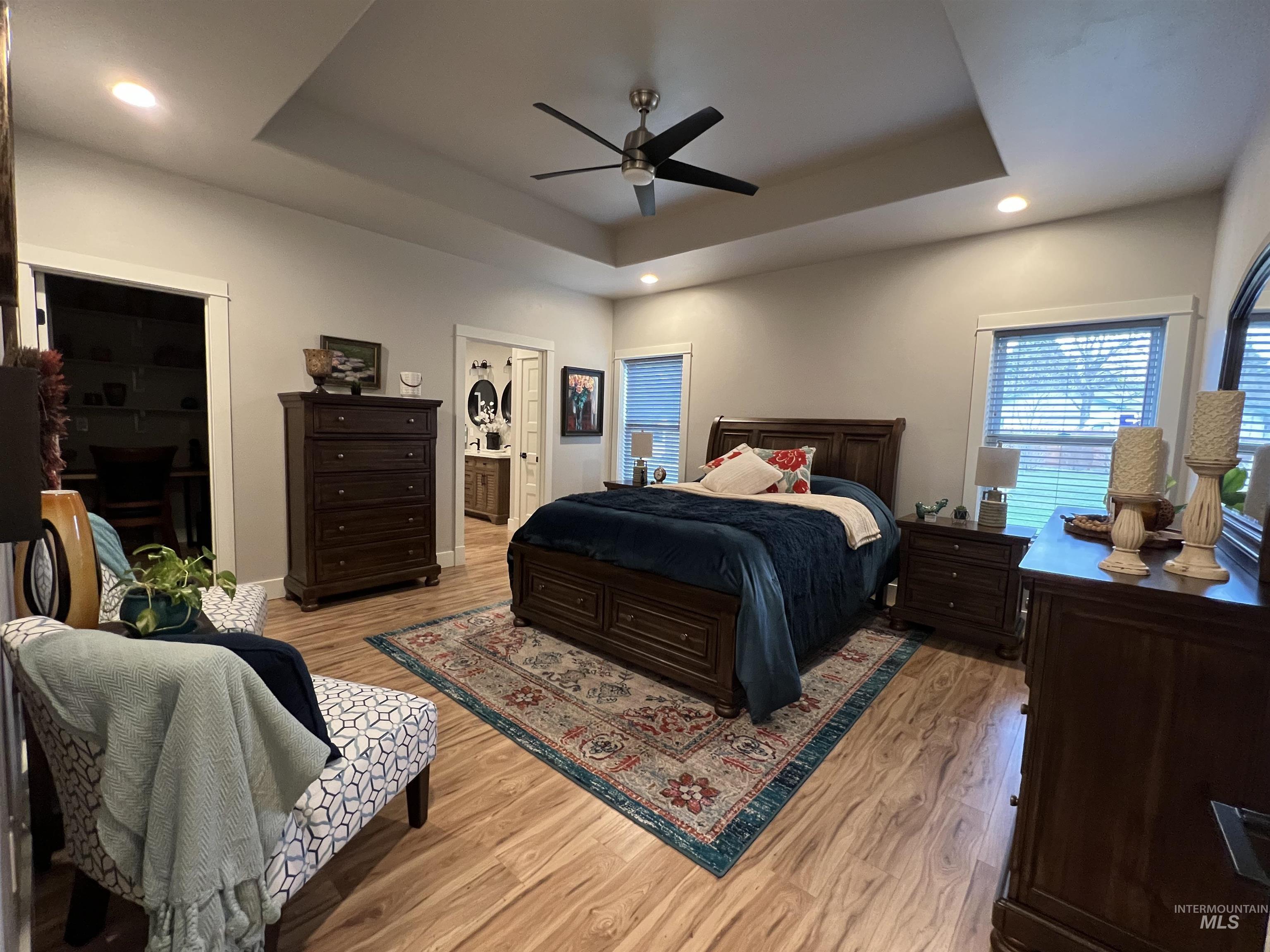 2624 S 950 E., Hagerman, Idaho 83332, 3 Bedrooms, 2 Bathrooms, Residential For Sale, Price $639,500,MLS 98969372