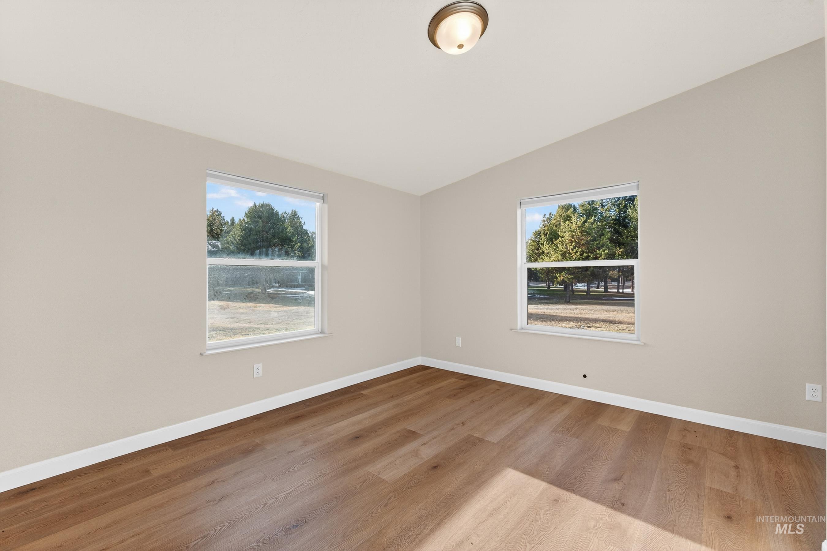 13091 Hillhouse Loop, Donnelly, Idaho 83615, 3 Bedrooms, 2 Bathrooms, Residential For Sale, Price $495,000,MLS 98969373