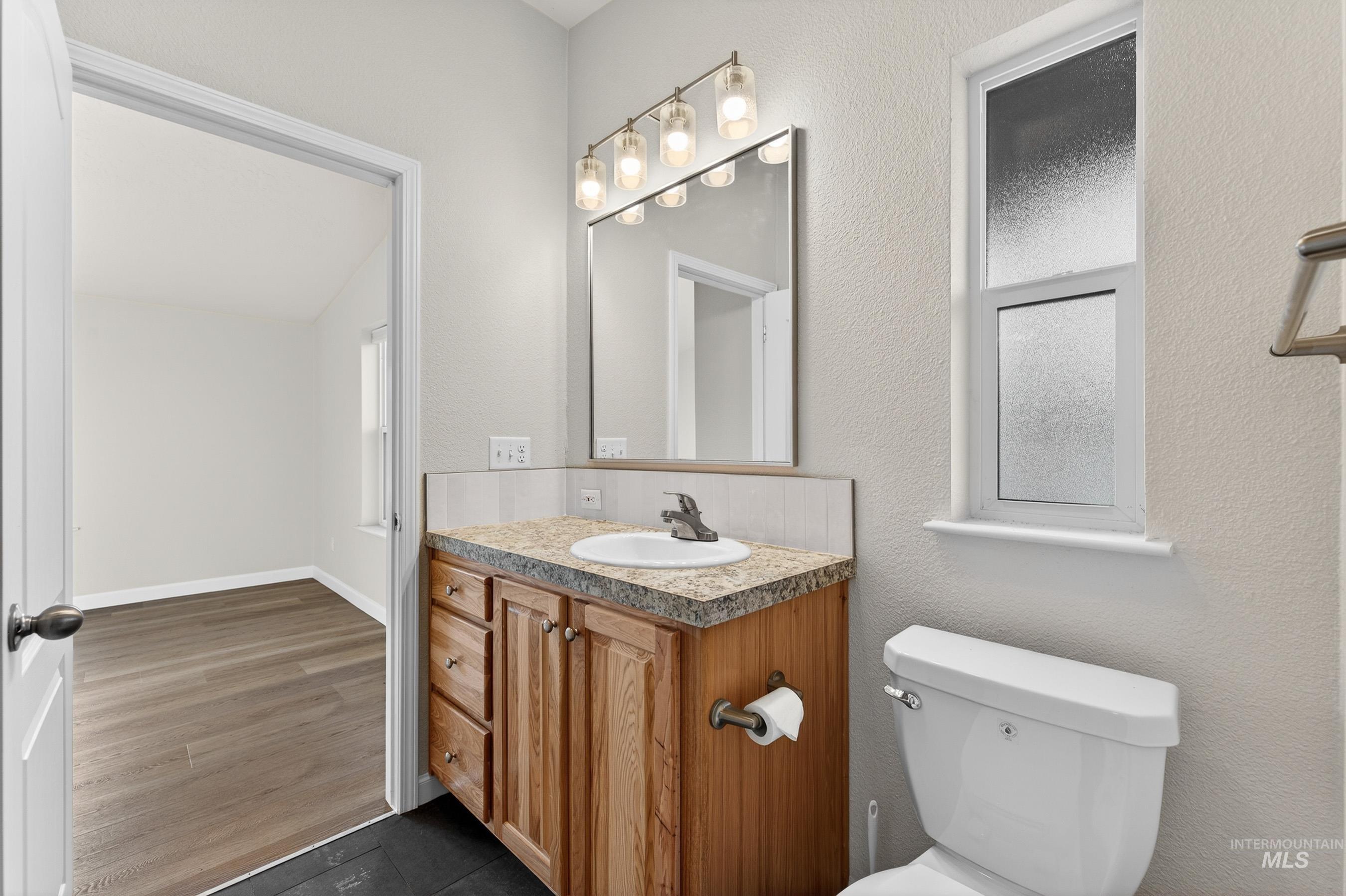 13091 Hillhouse Loop, Donnelly, Idaho 83615, 3 Bedrooms, 2 Bathrooms, Residential For Sale, Price $475,000,MLS 98969373