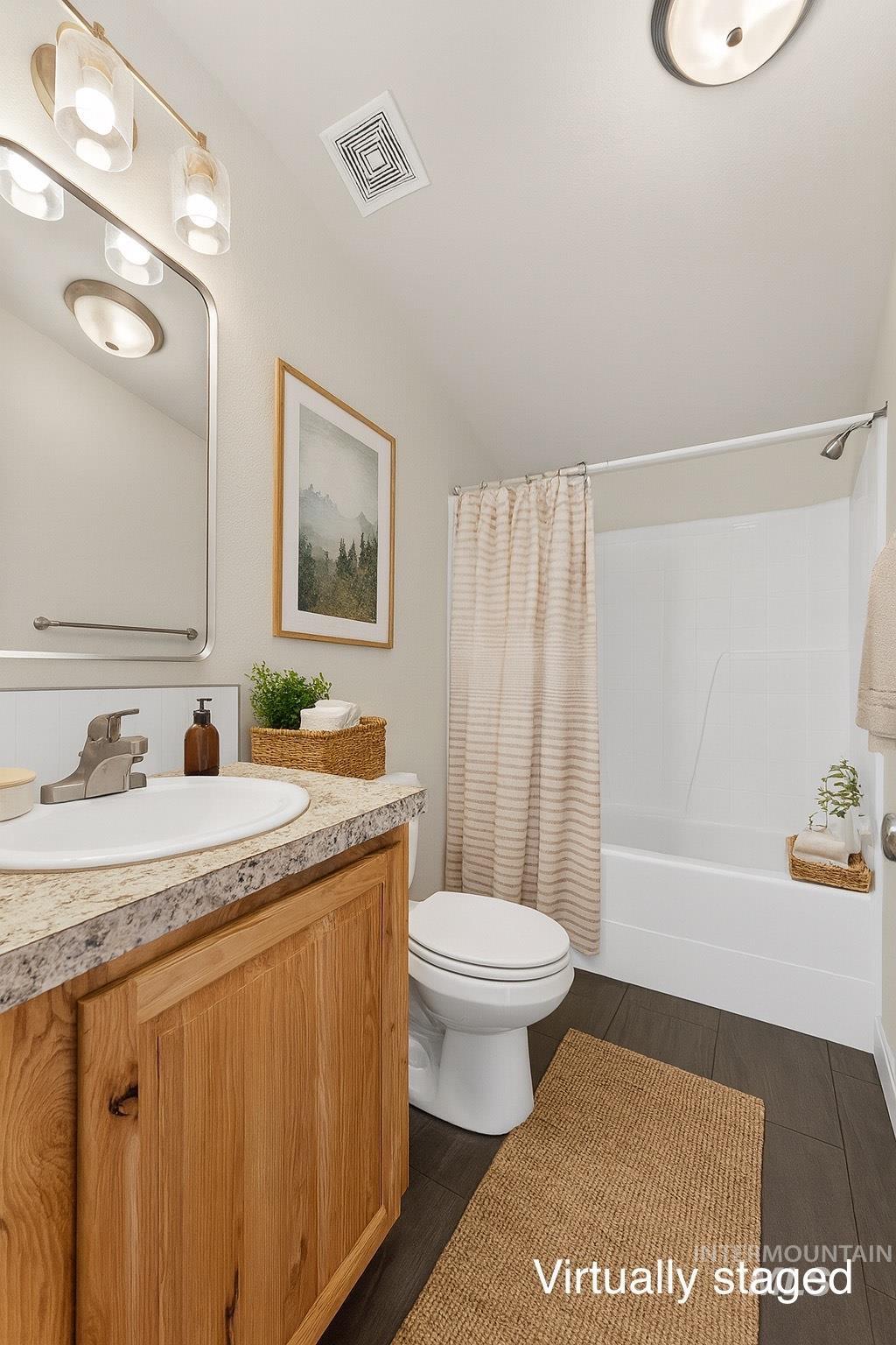 13091 Hillhouse Loop, Donnelly, Idaho 83615, 3 Bedrooms, 2 Bathrooms, Residential For Sale, Price $475,000,MLS 98969373