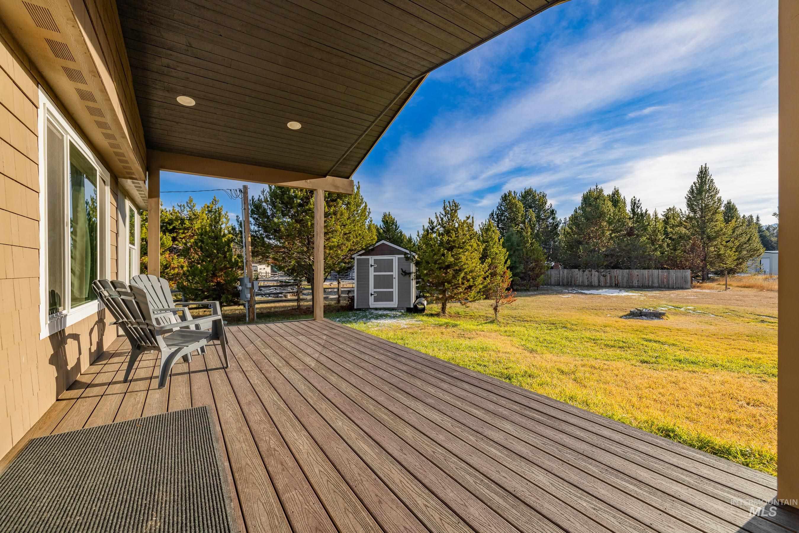 13091 Hillhouse Loop, Donnelly, Idaho 83615, 3 Bedrooms, 2 Bathrooms, Residential For Sale, Price $475,000,MLS 98969373