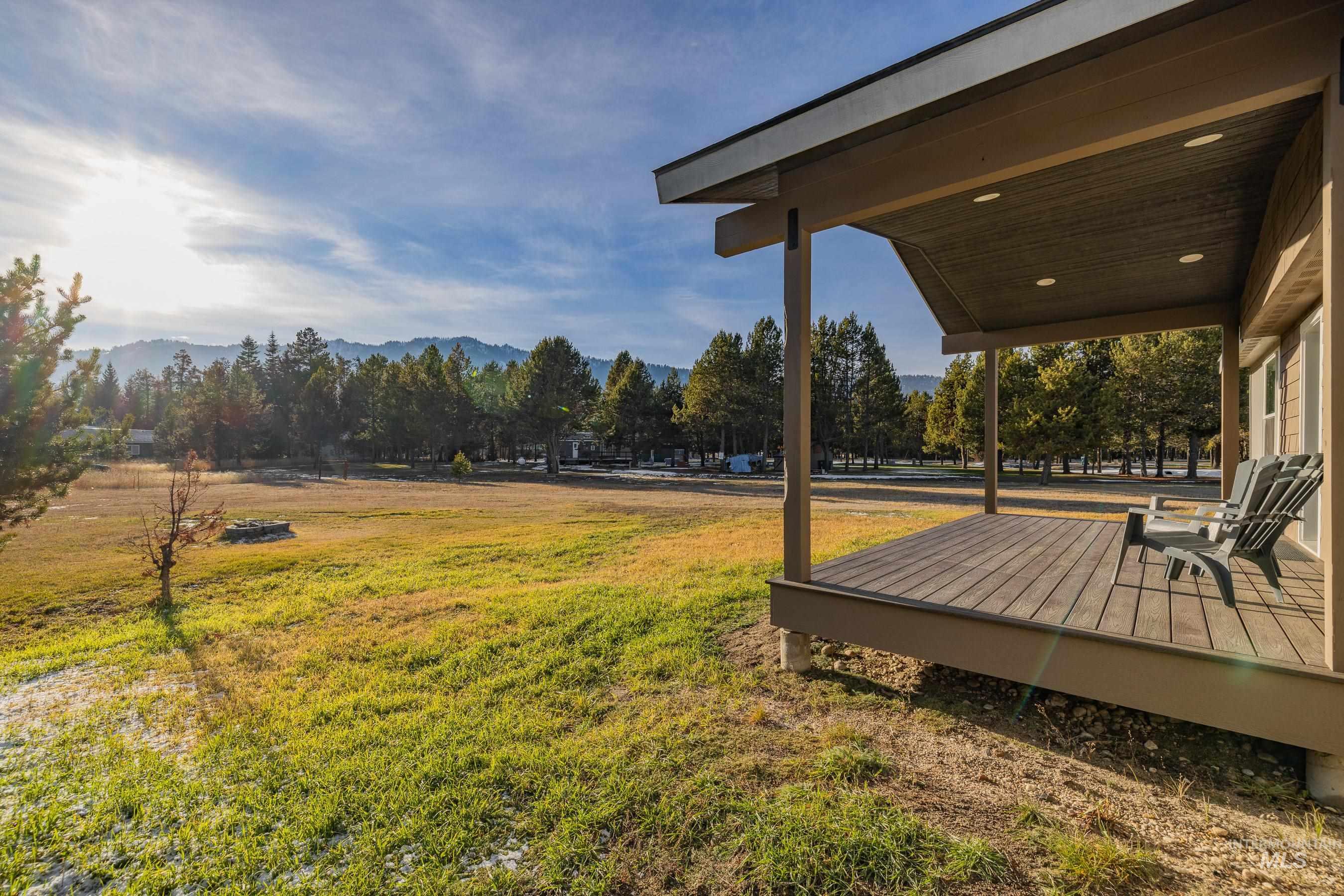 13091 Hillhouse Loop, Donnelly, Idaho 83615, 3 Bedrooms, 2 Bathrooms, Residential For Sale, Price $475,000,MLS 98969373