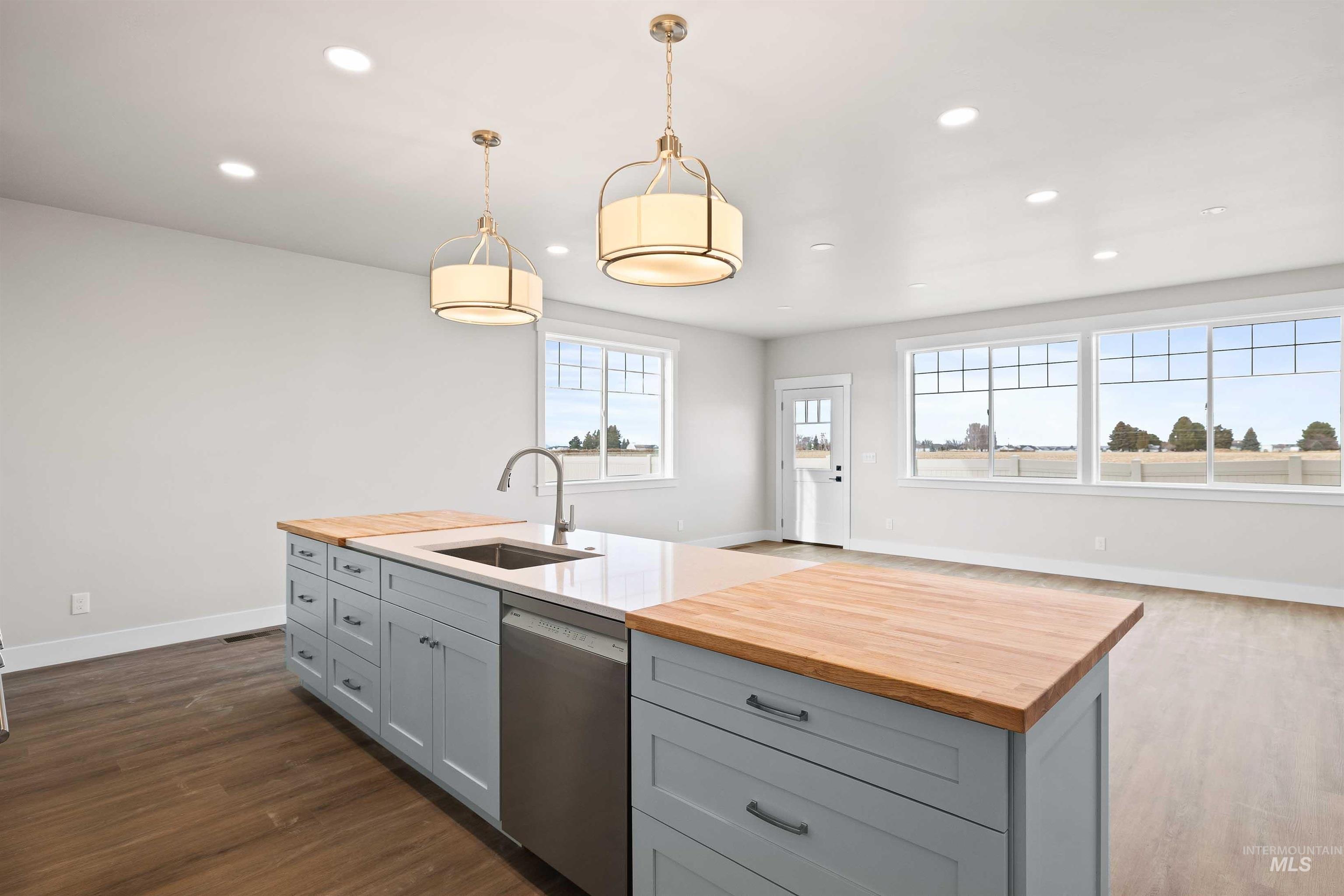 904 Adamite Road, Kimberly, Idaho 83341, 4 Bedrooms, 3 Bathrooms, Residential For Sale, Price $649,000,MLS 98969376