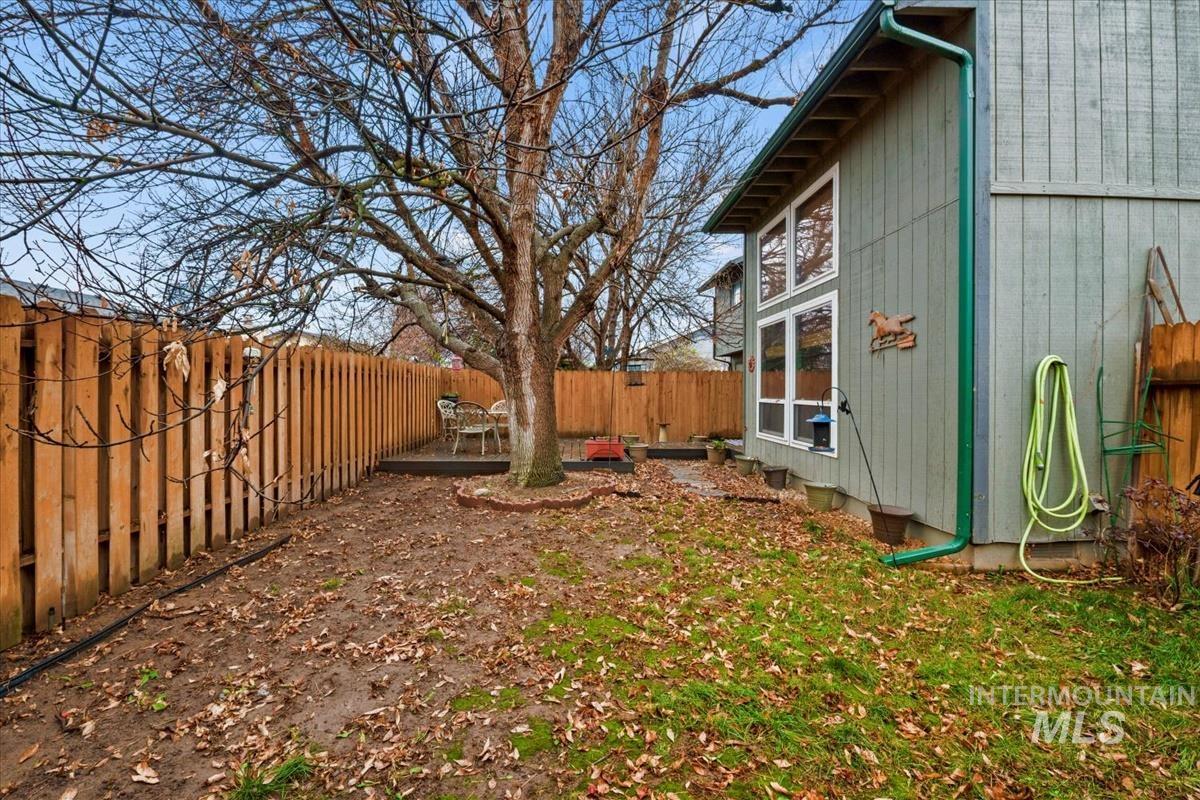 9495-9497 W Edna Street, Boise, Idaho 83704, 3 Bedrooms, 2.5 Bathrooms, Residential Income For Sale, Price $665,000, 98969377