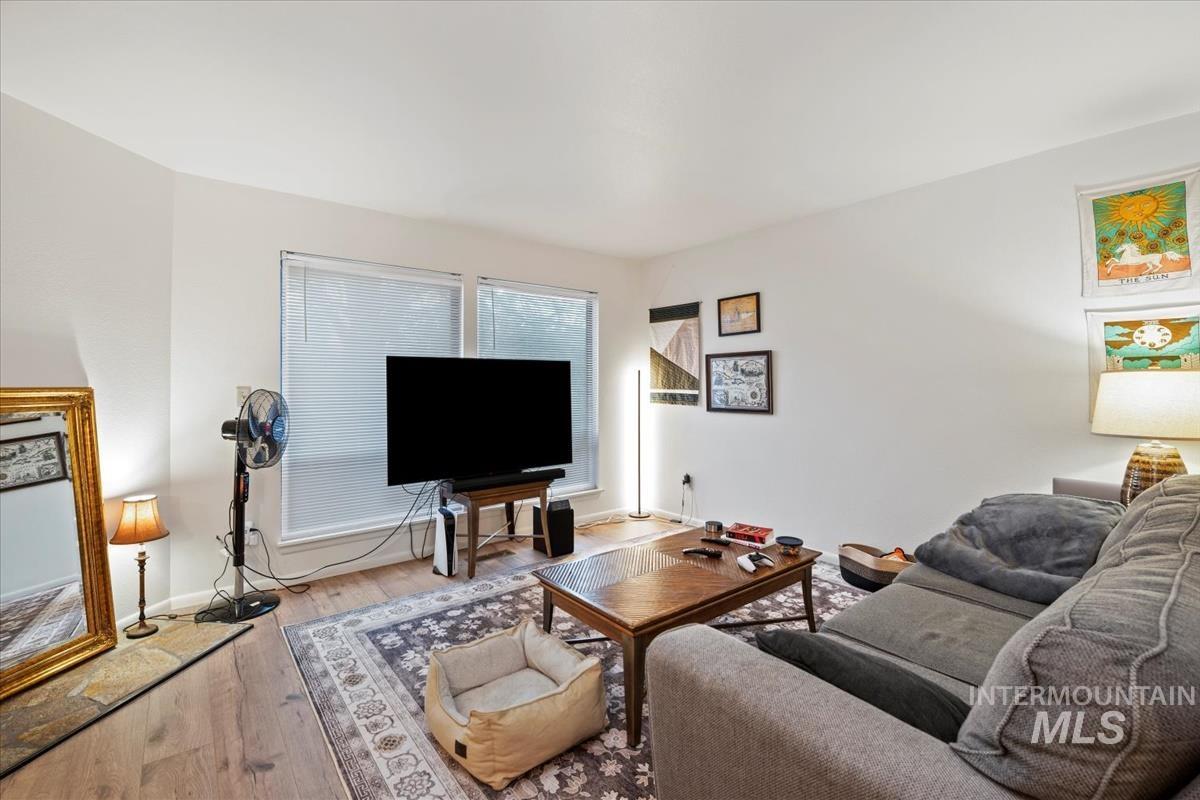 9495-9497 W Edna Street, Boise, Idaho 83704, 3 Bedrooms, 2.5 Bathrooms, Residential Income For Sale, Price $665,000, 98969377