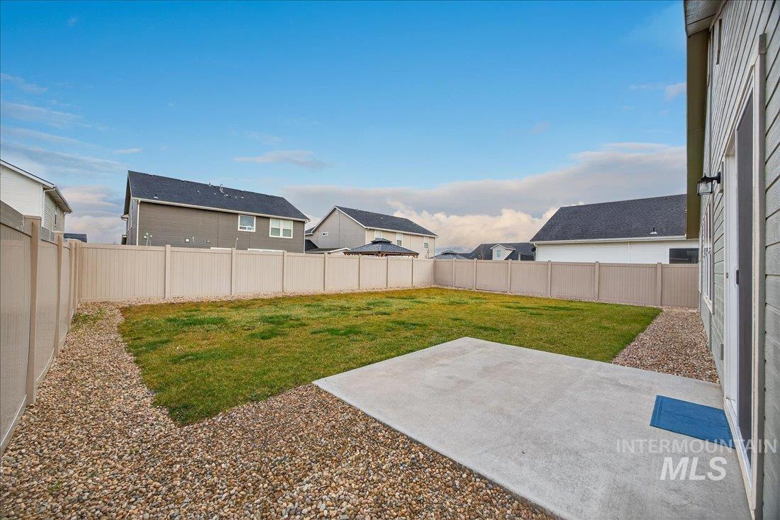 11398 W Belgrave, Nampa, Idaho 83651, 3 Bedrooms, 2 Bathrooms, Residential For Sale, Price $419,999,MLS 98969378