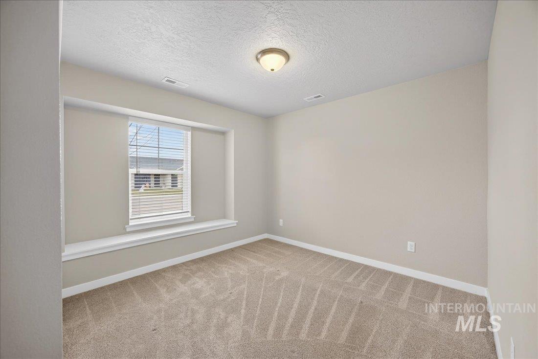 11398 W Belgrave, Nampa, Idaho 83651, 3 Bedrooms, 2 Bathrooms, Residential For Sale, Price $419,999,MLS 98969378