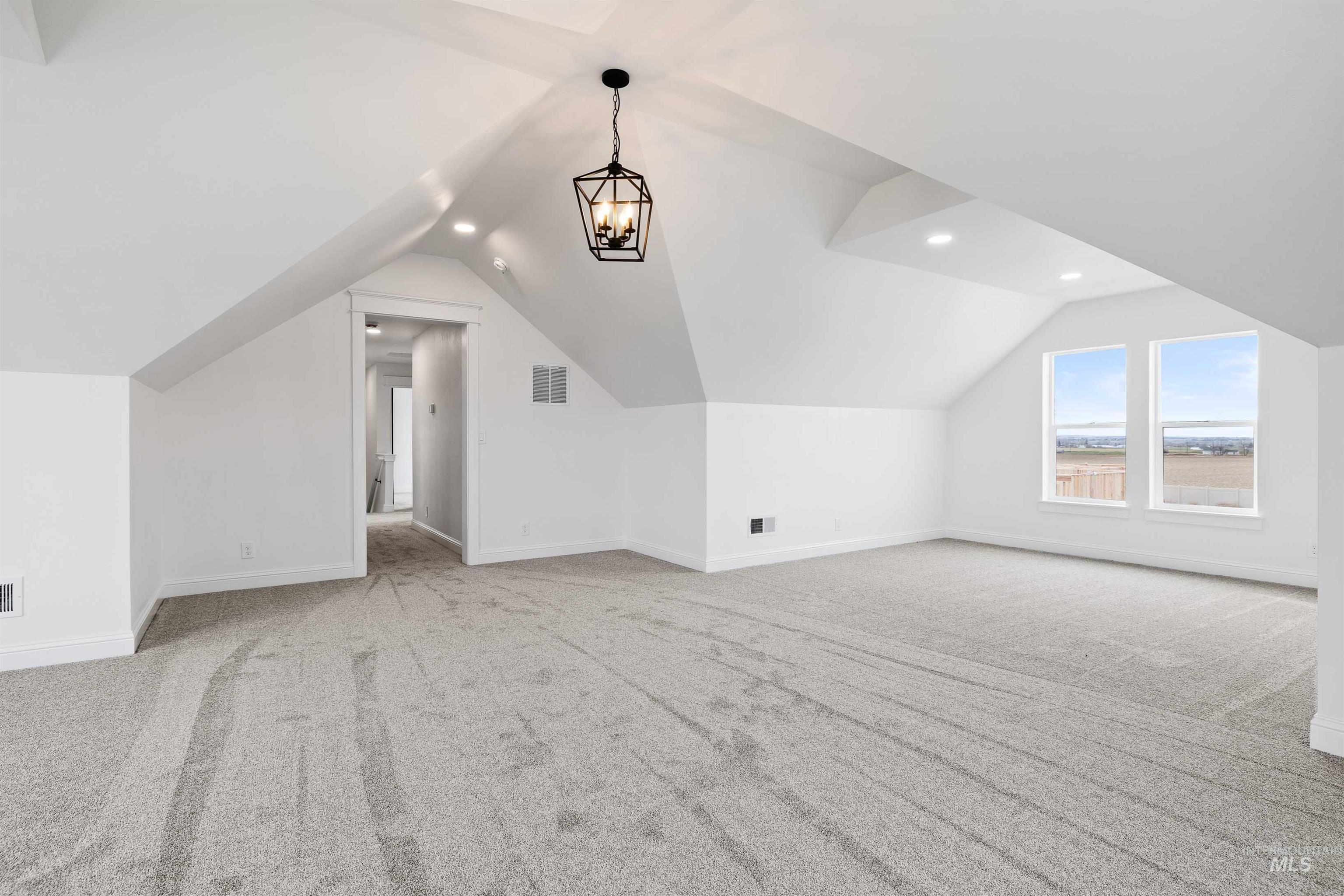 564 Moonstone Road, Kimberly, Idaho 83341, 3 Bedrooms, 2.5 Bathrooms, Residential For Sale, Price $569,900,MLS 98969379