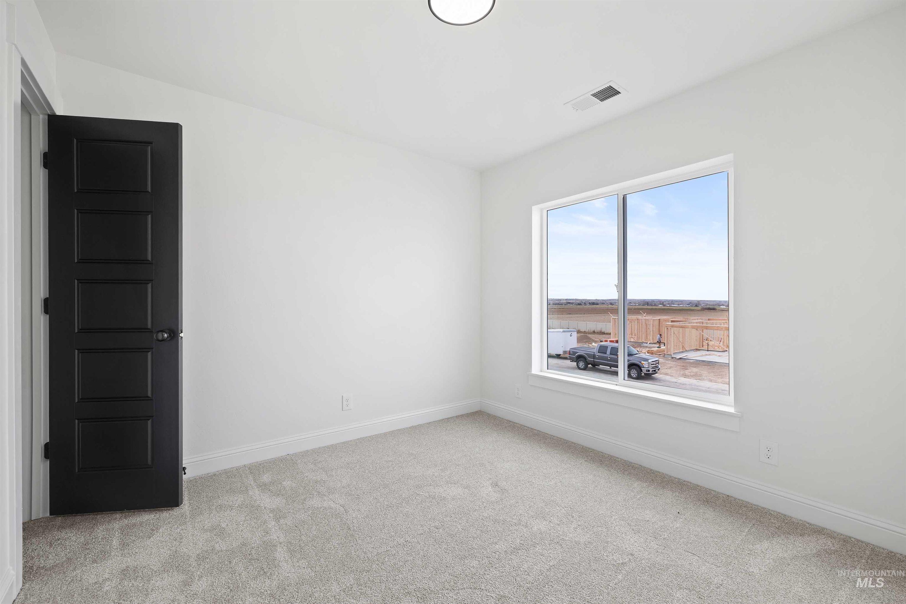 564 Moonstone Road, Kimberly, Idaho 83341, 3 Bedrooms, 2.5 Bathrooms, Residential For Sale, Price $569,900,MLS 98969379