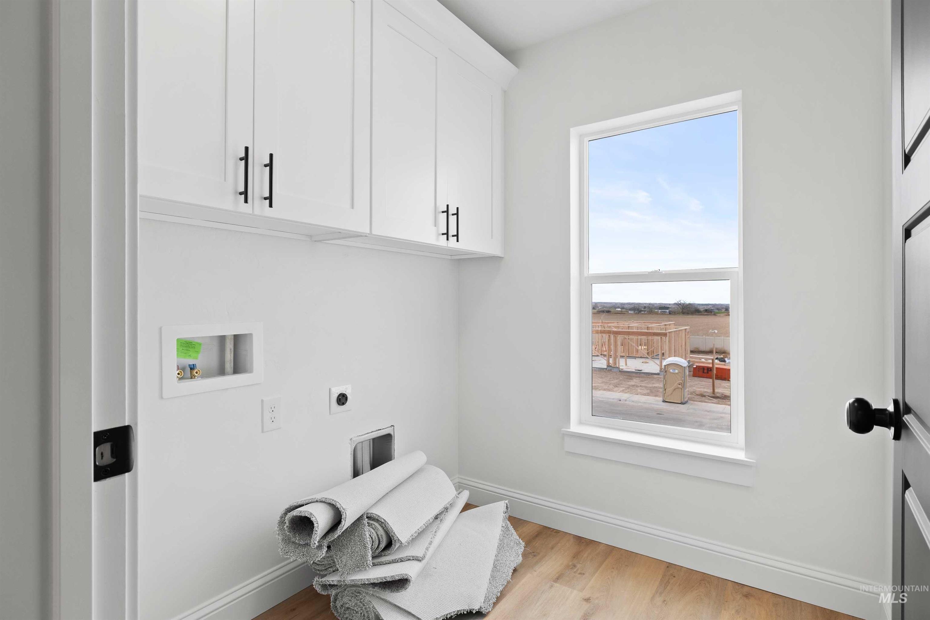 564 Moonstone Road, Kimberly, Idaho 83341, 3 Bedrooms, 2.5 Bathrooms, Residential For Sale, Price $569,900,MLS 98969379