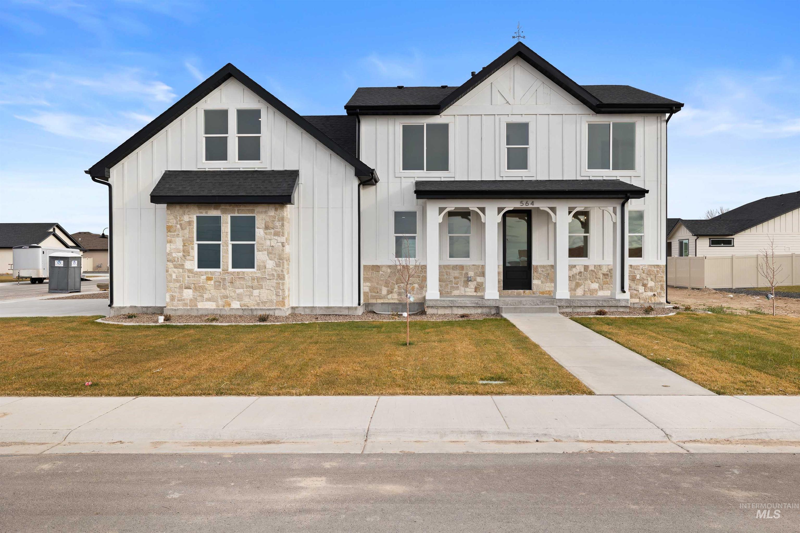 564 Moonstone Road, Kimberly, Idaho 83341, 3 Bedrooms, 2.5 Bathrooms, Residential For Sale, Price $569,900,MLS 98969379