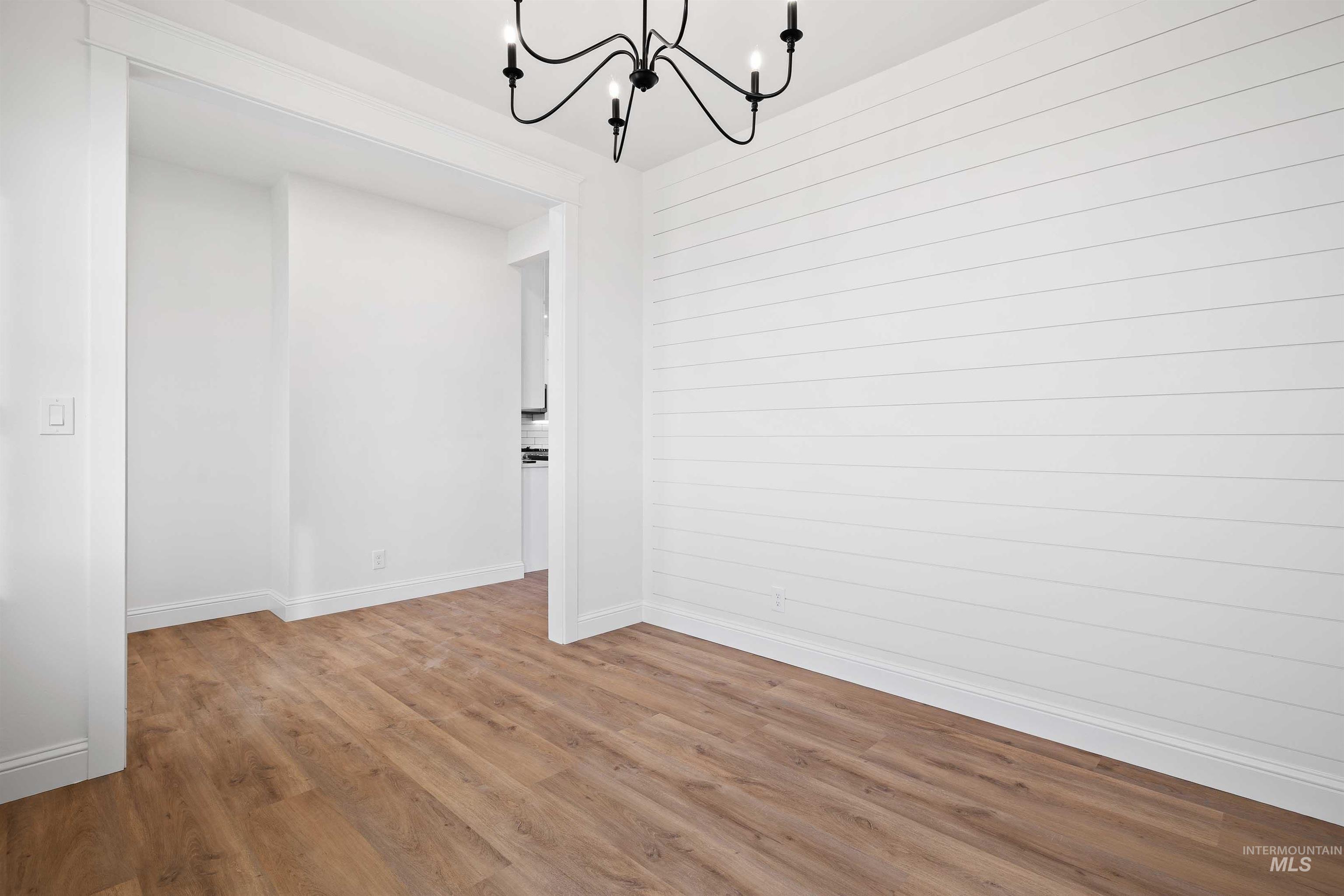 564 Moonstone Road, Kimberly, Idaho 83341, 3 Bedrooms, 2.5 Bathrooms, Residential For Sale, Price $569,900,MLS 98969379