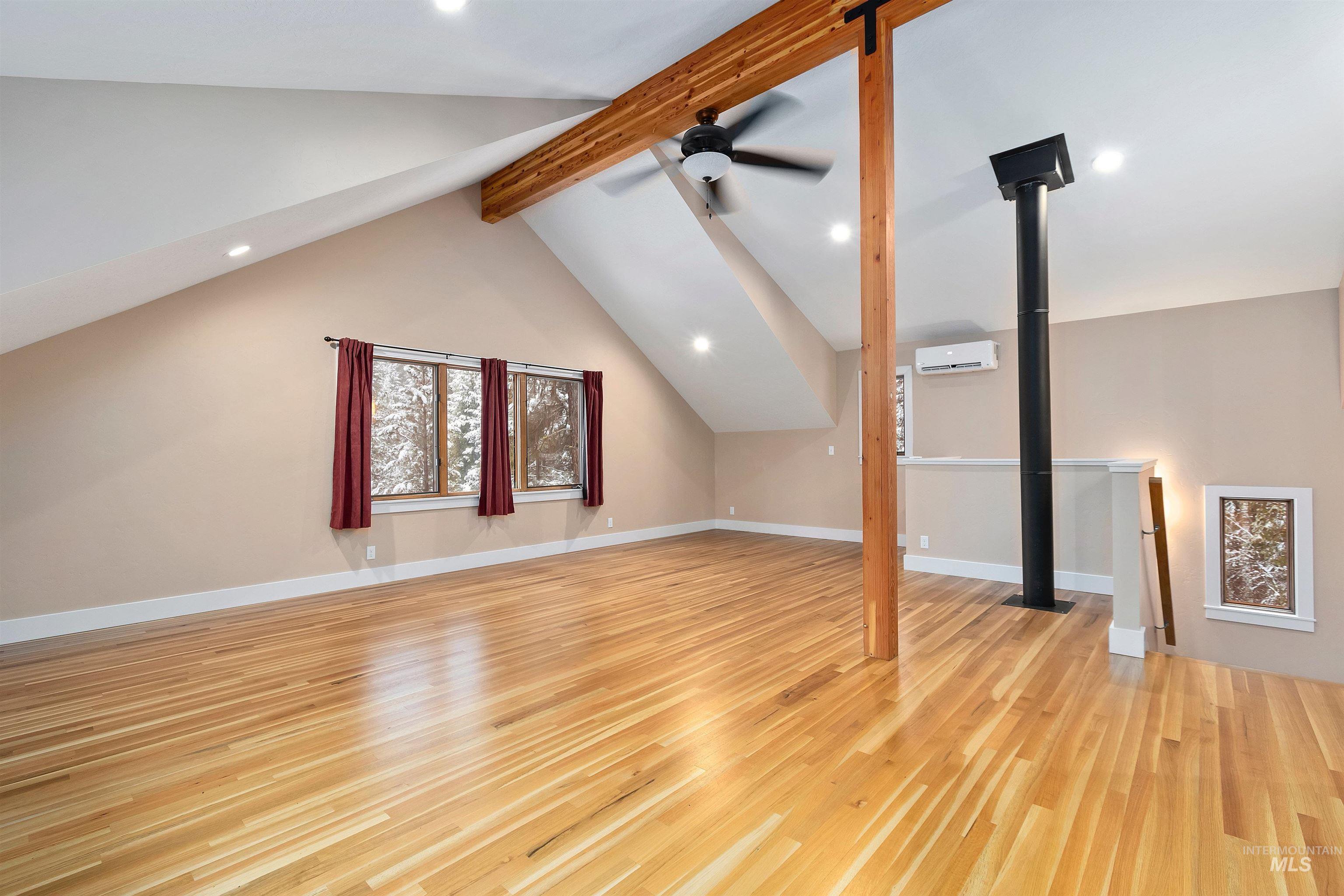 9 Crick Rd, Garden Valley, Idaho 83622-5129, 3 Bedrooms, 3.5 Bathrooms, Residential For Sale, Price $680,000,MLS 98969380